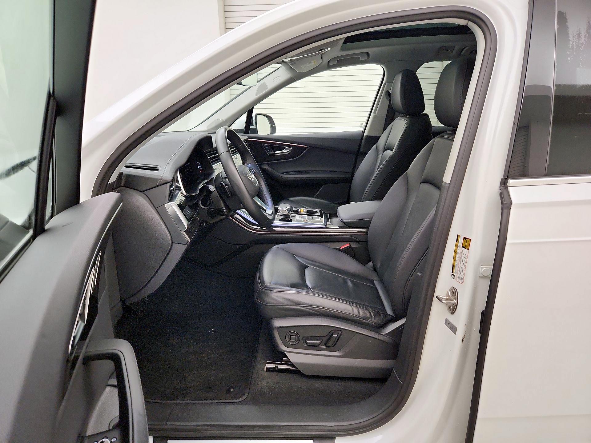 Thumbnail: 2024 Audi Q7 - 11