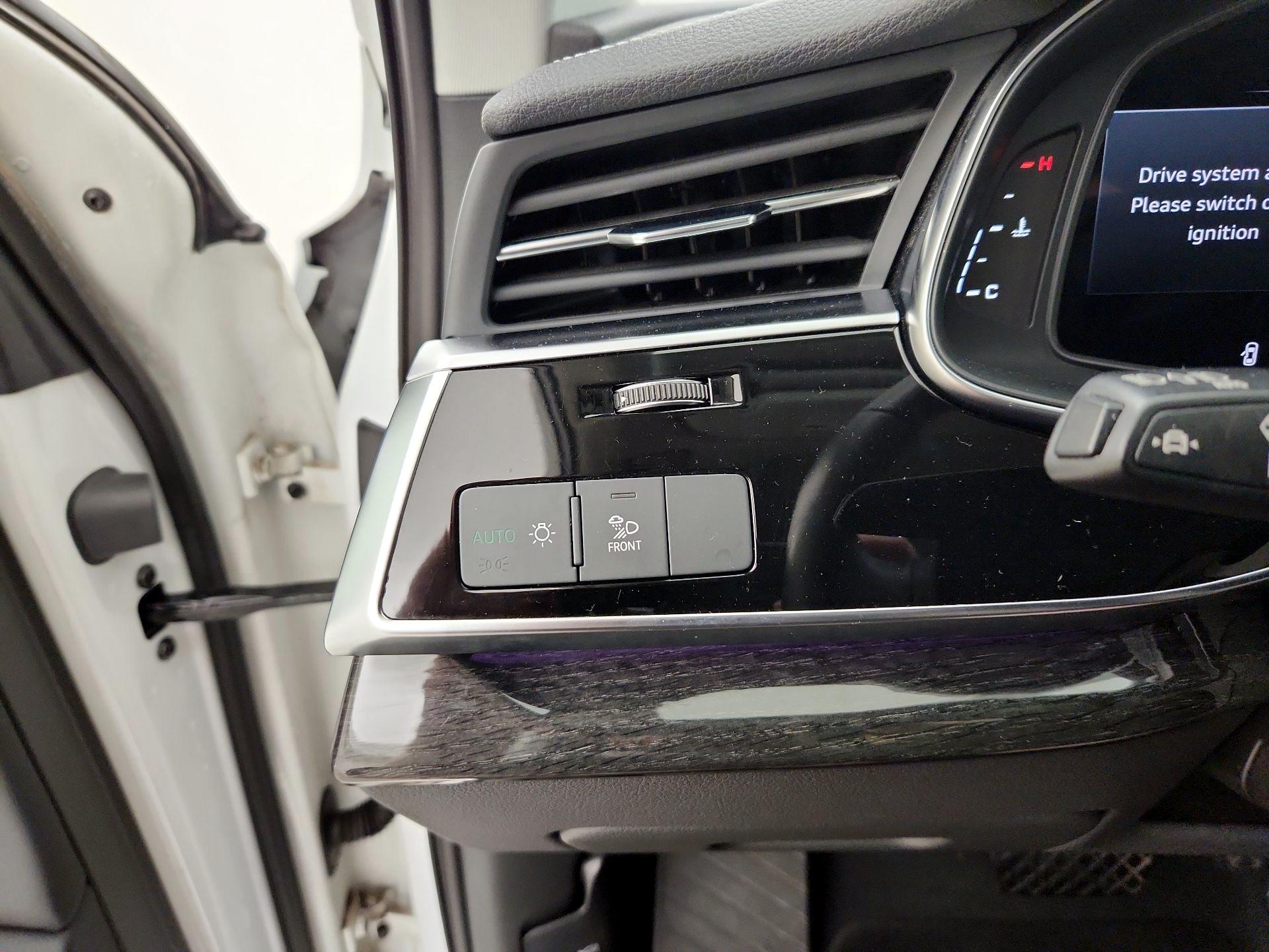 Thumbnail: 2024 Audi Q7 - 13