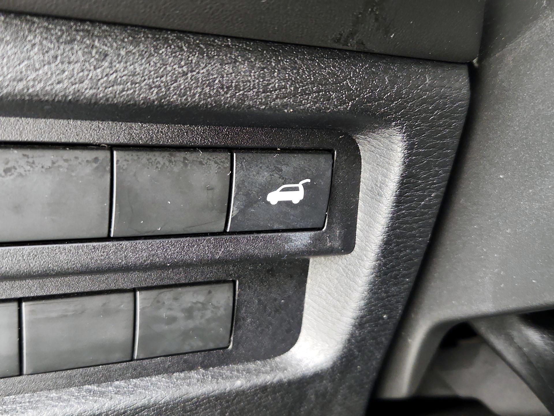 Thumbnail: 2024 Mitsubishi Outlander - 13