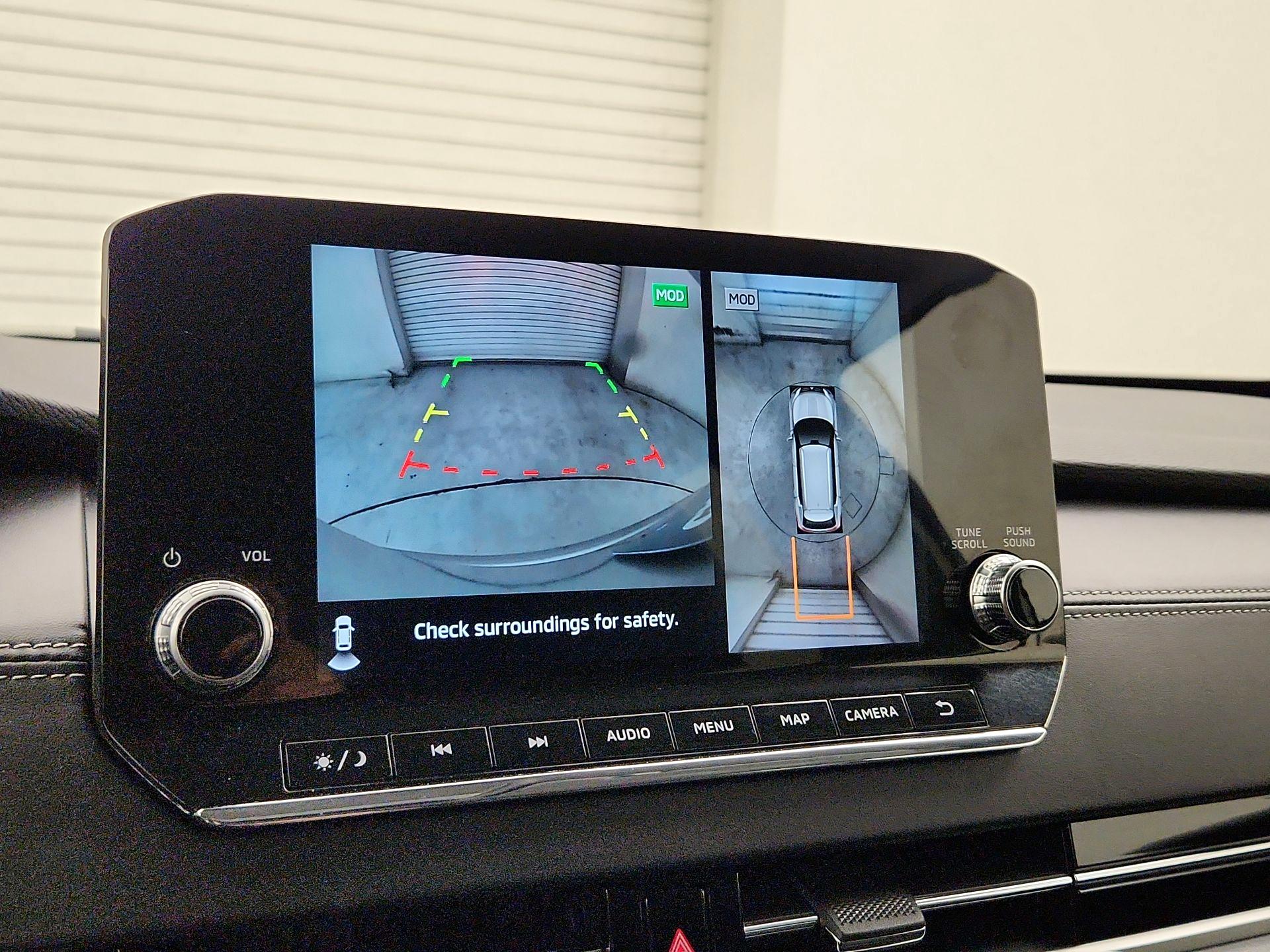 Thumbnail: 2024 Mitsubishi Outlander - 14