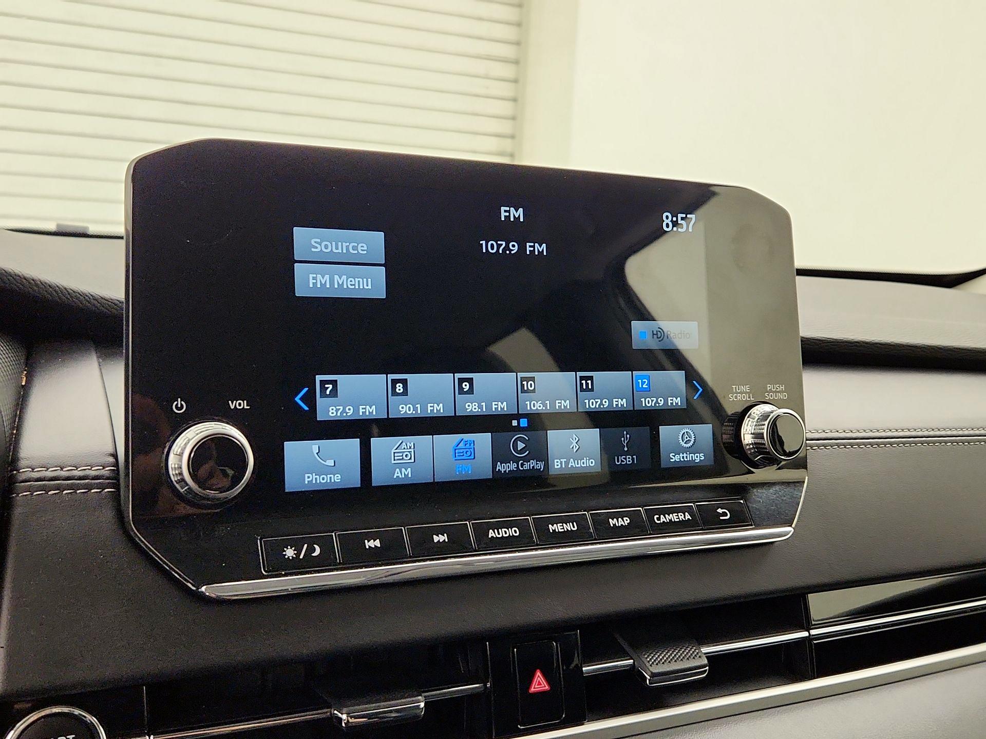 Thumbnail: 2024 Mitsubishi Outlander - 15