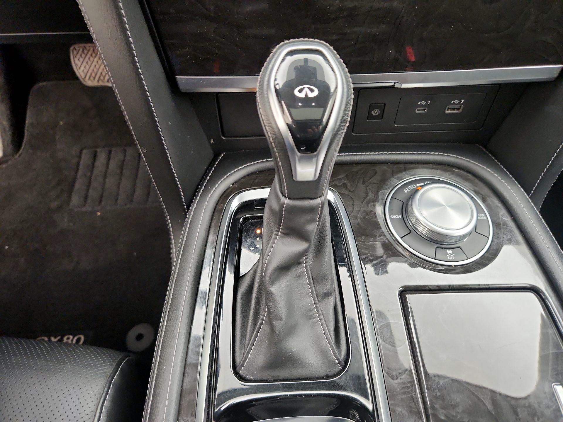 Thumbnail: 2024 INFINITI QX80 - 18