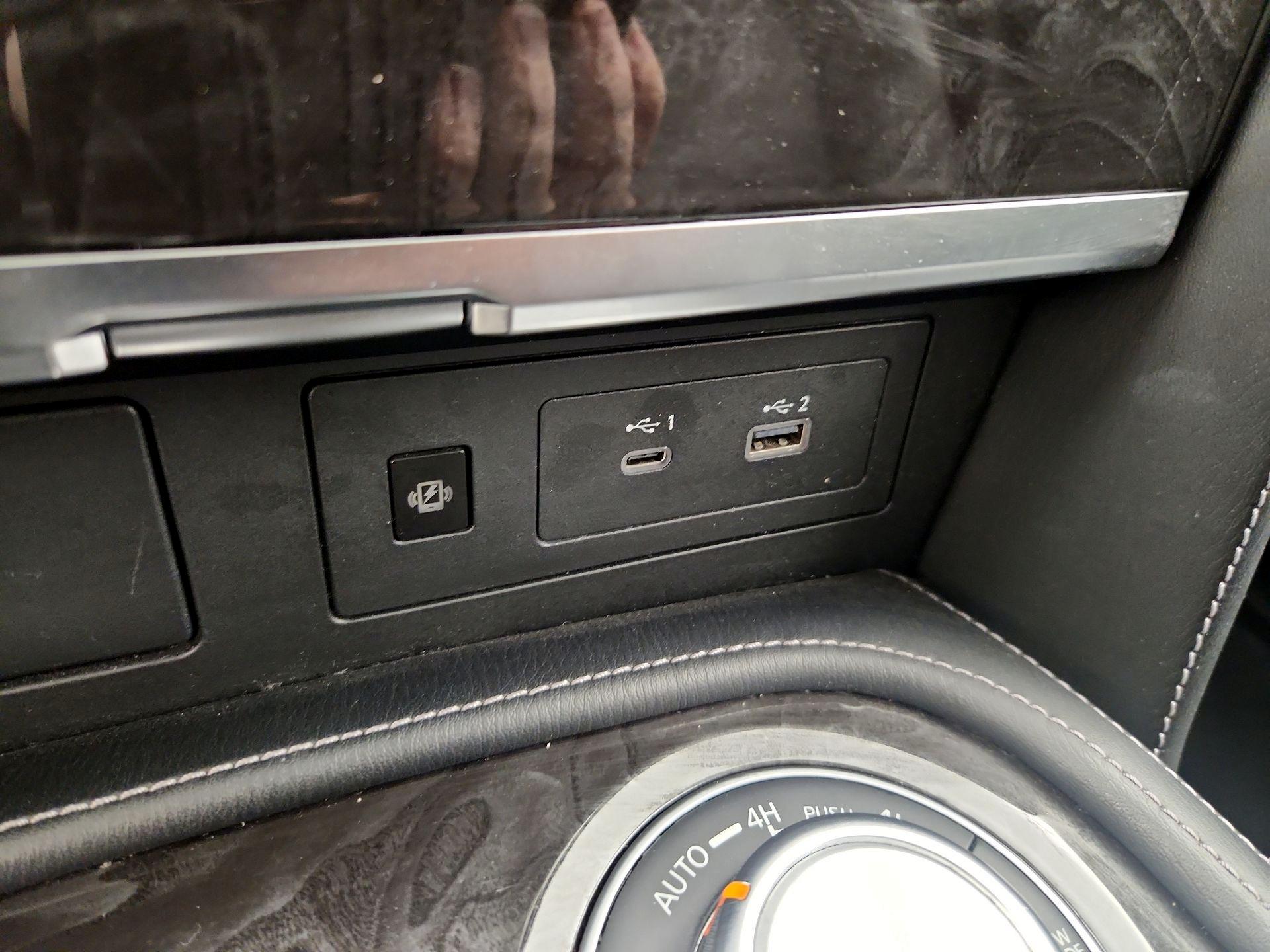 Thumbnail: 2024 INFINITI QX80 - 19