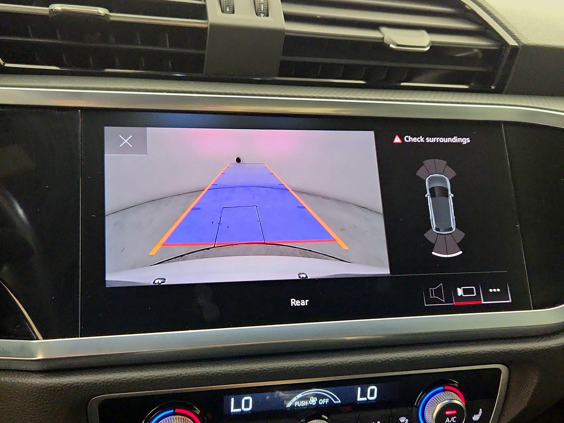 Thumbnail: 2024 Audi Q3 - 14