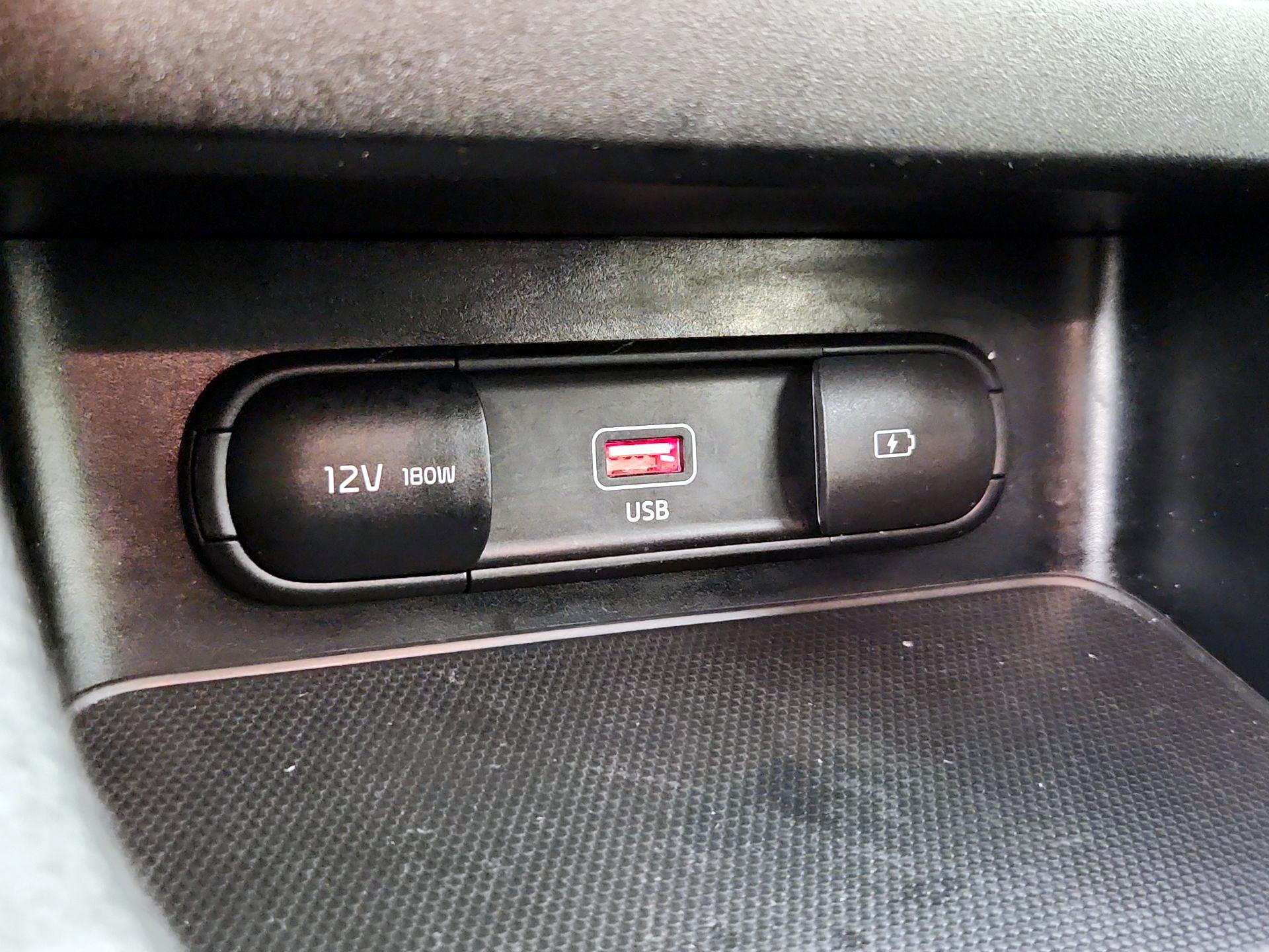 Thumbnail: 2024 Kia Forte - 18