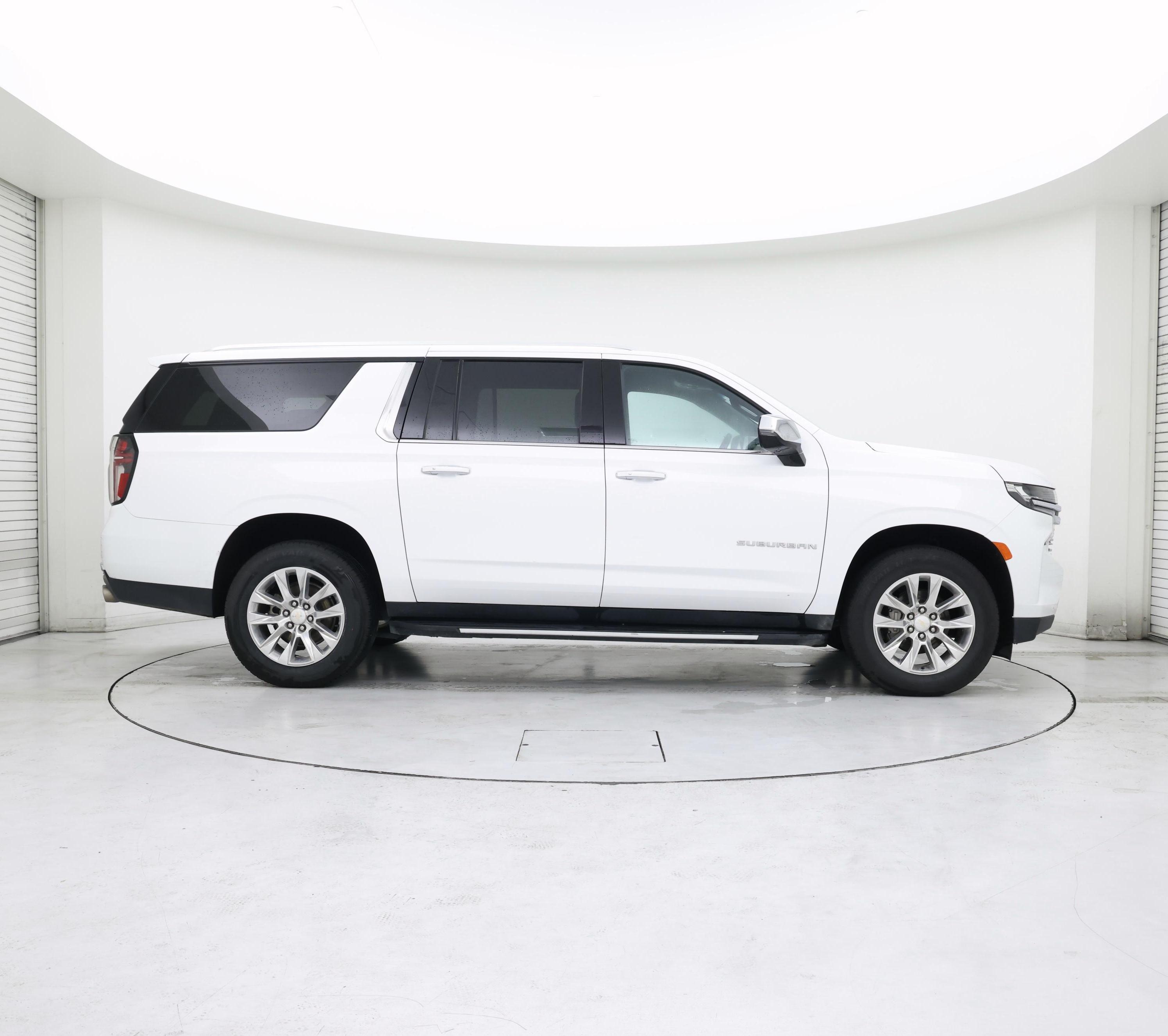 Thumbnail: 2023 Chevrolet Suburban - 7