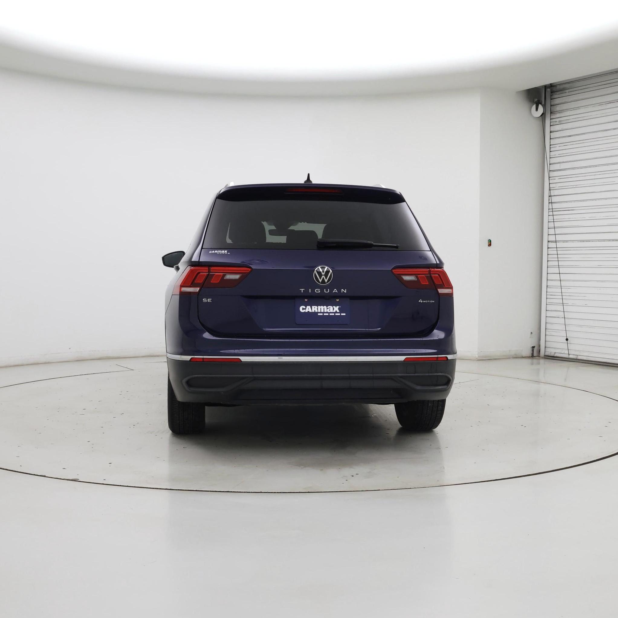 Thumbnail: 2023 Volkswagen Tiguan - 6