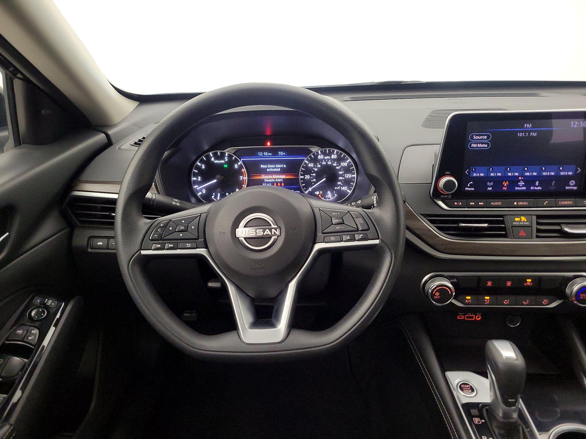 Thumbnail: 2023 Nissan Altima - 10