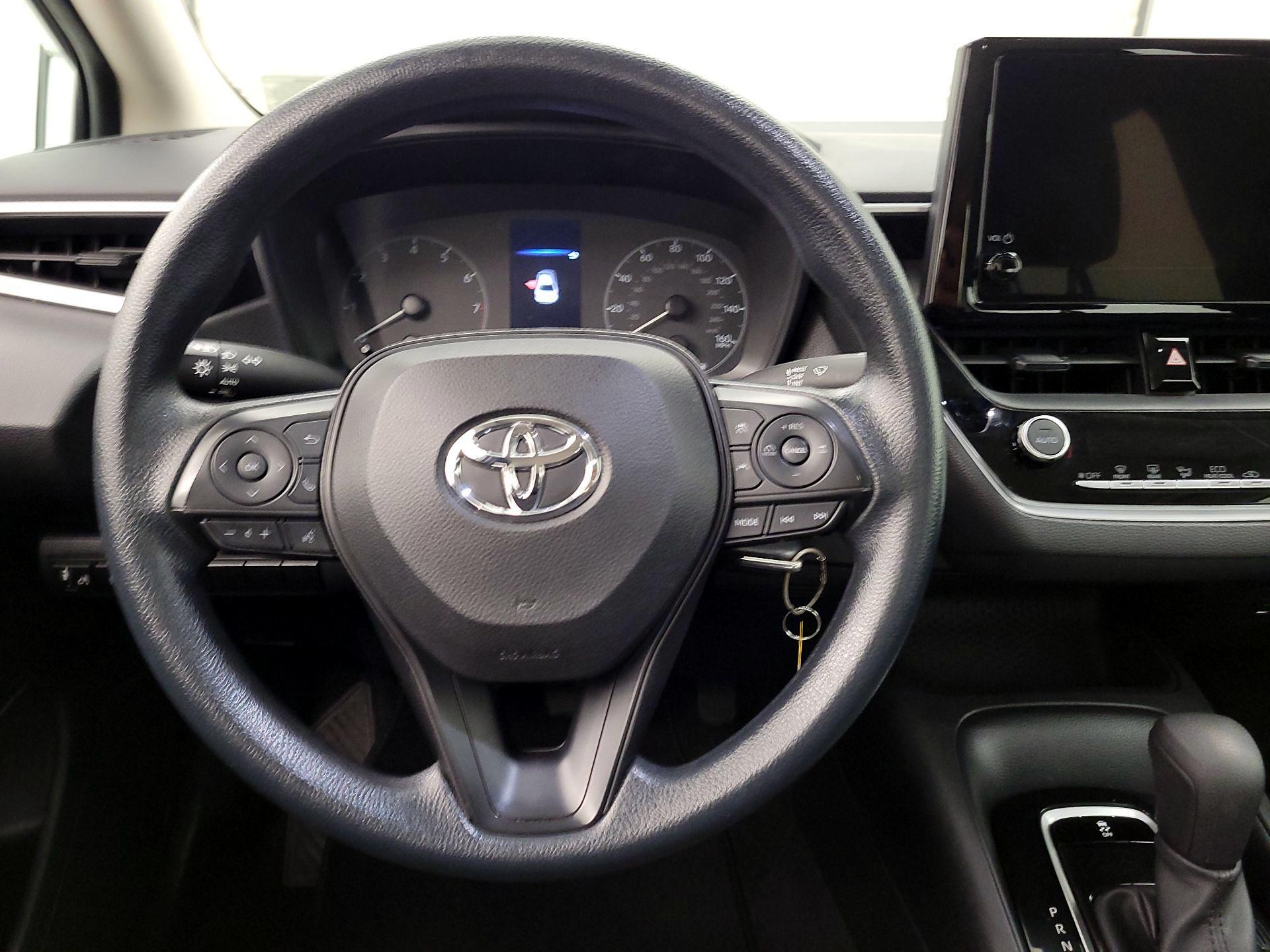 Thumbnail: 2023 Toyota Corolla - 10