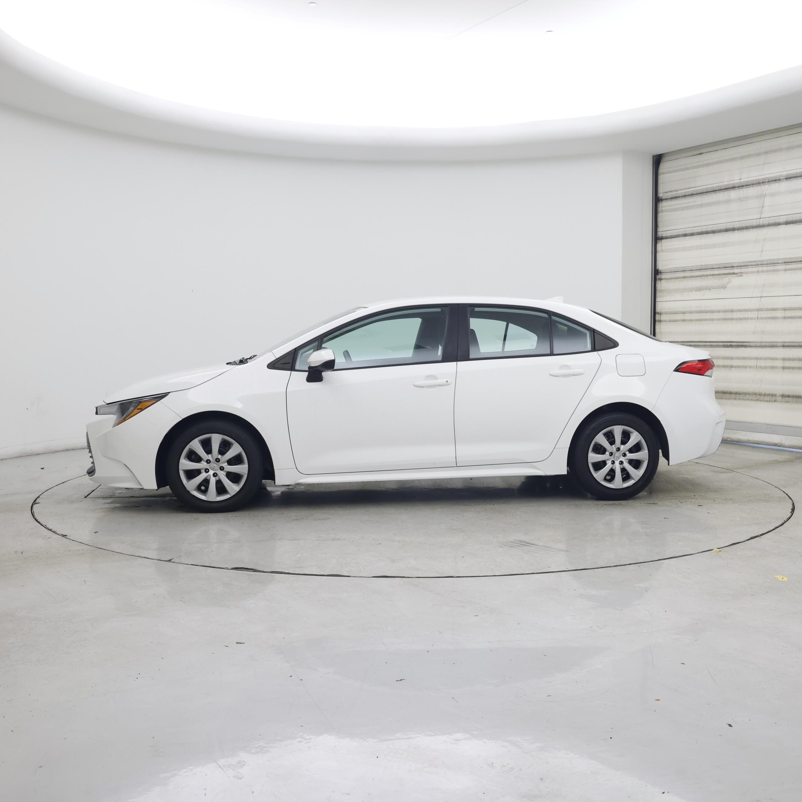 Thumbnail: 2023 Toyota Corolla - 3