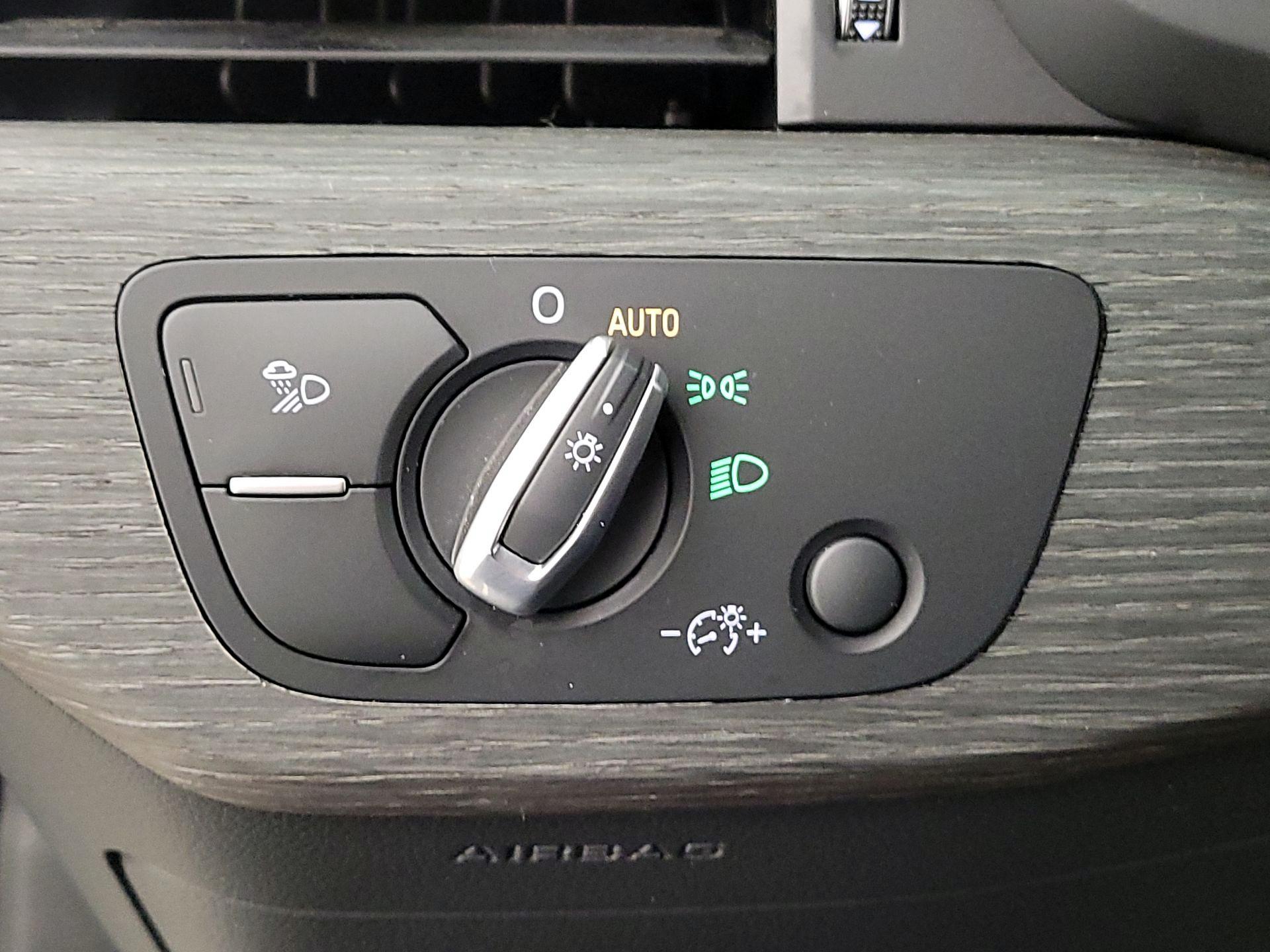 Thumbnail: 2024 Audi A4 - 13