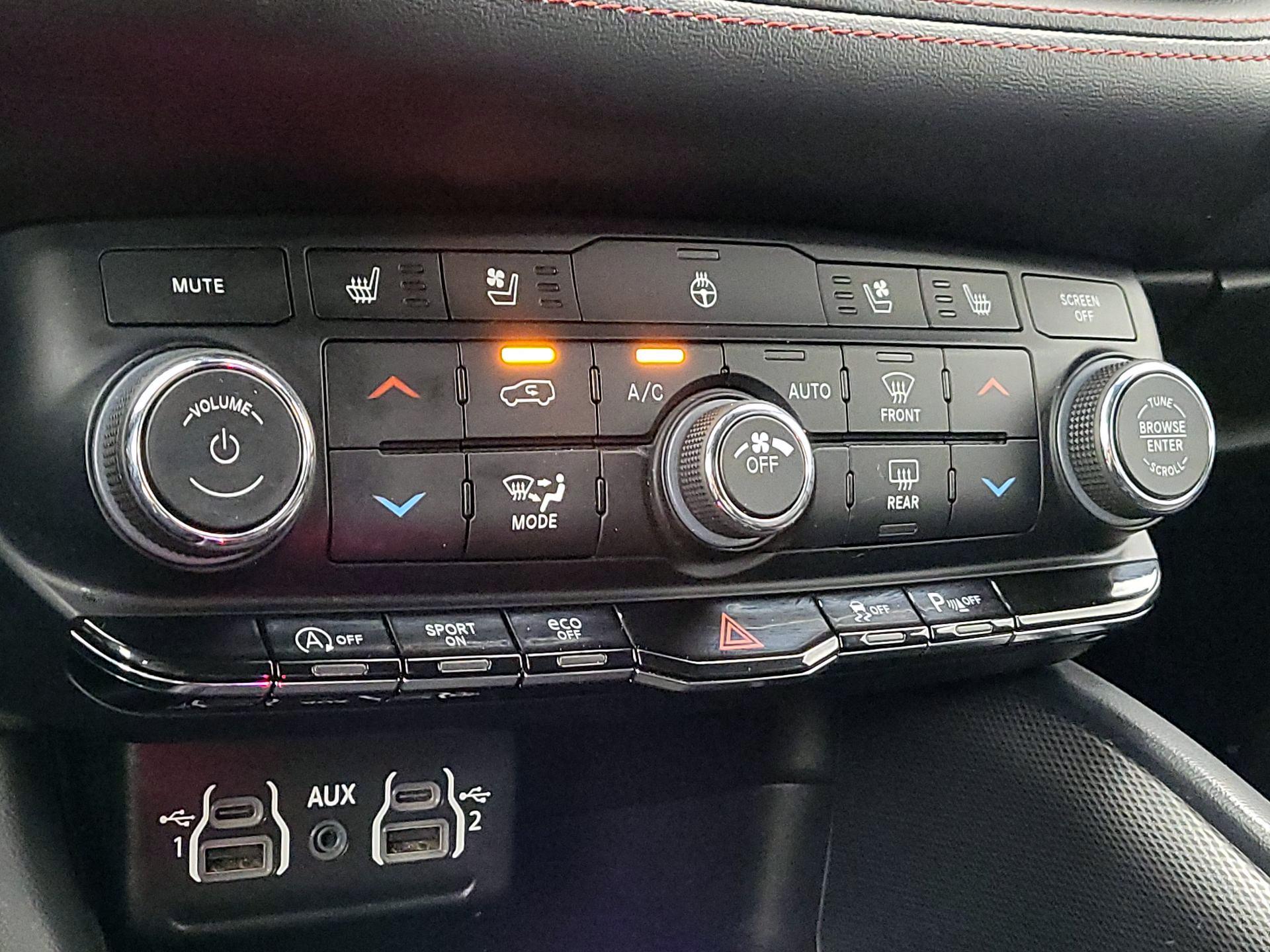 Thumbnail: 2023 Dodge Durango - 17