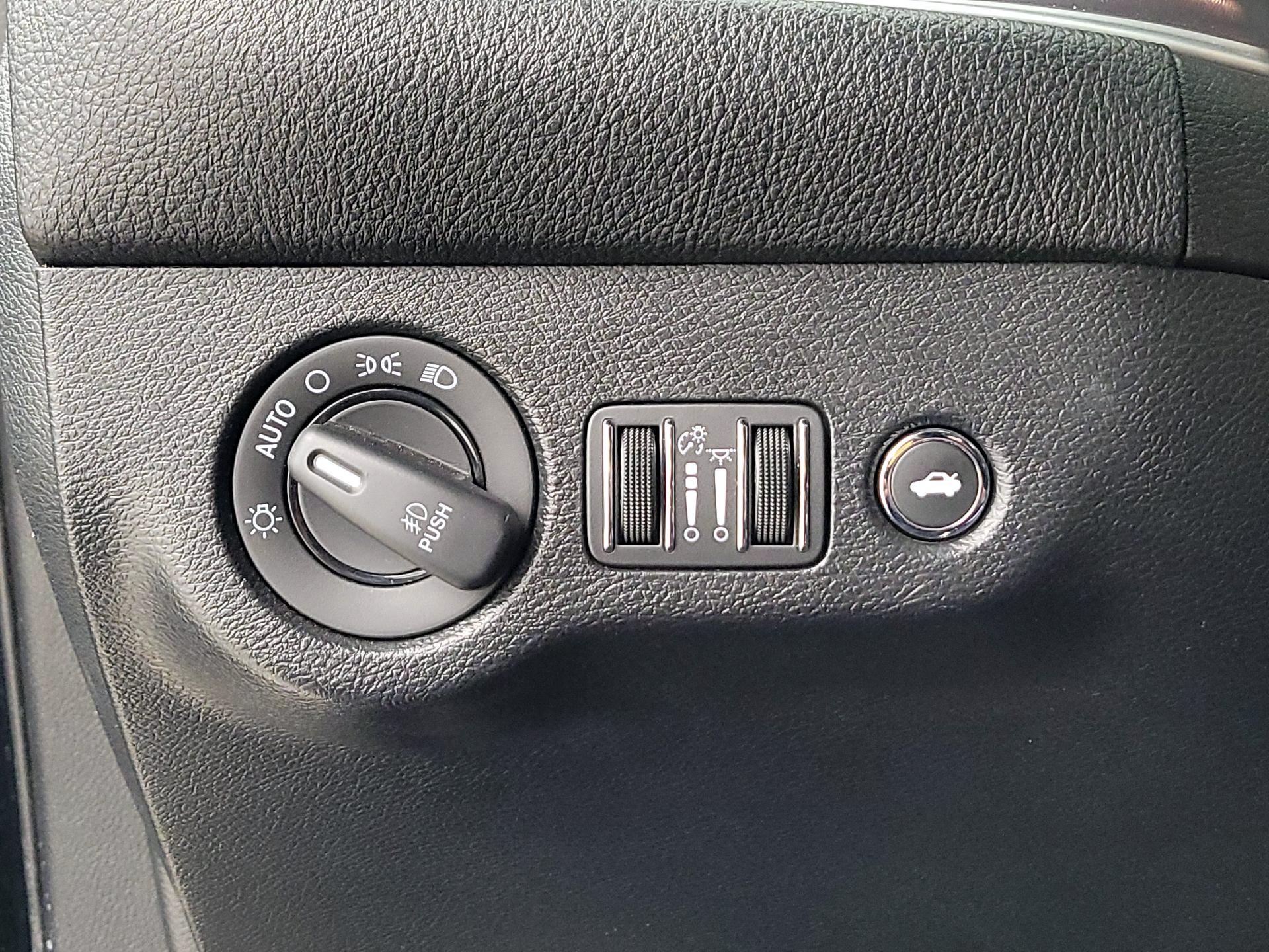 Thumbnail: 2022 Dodge Challenger - 13