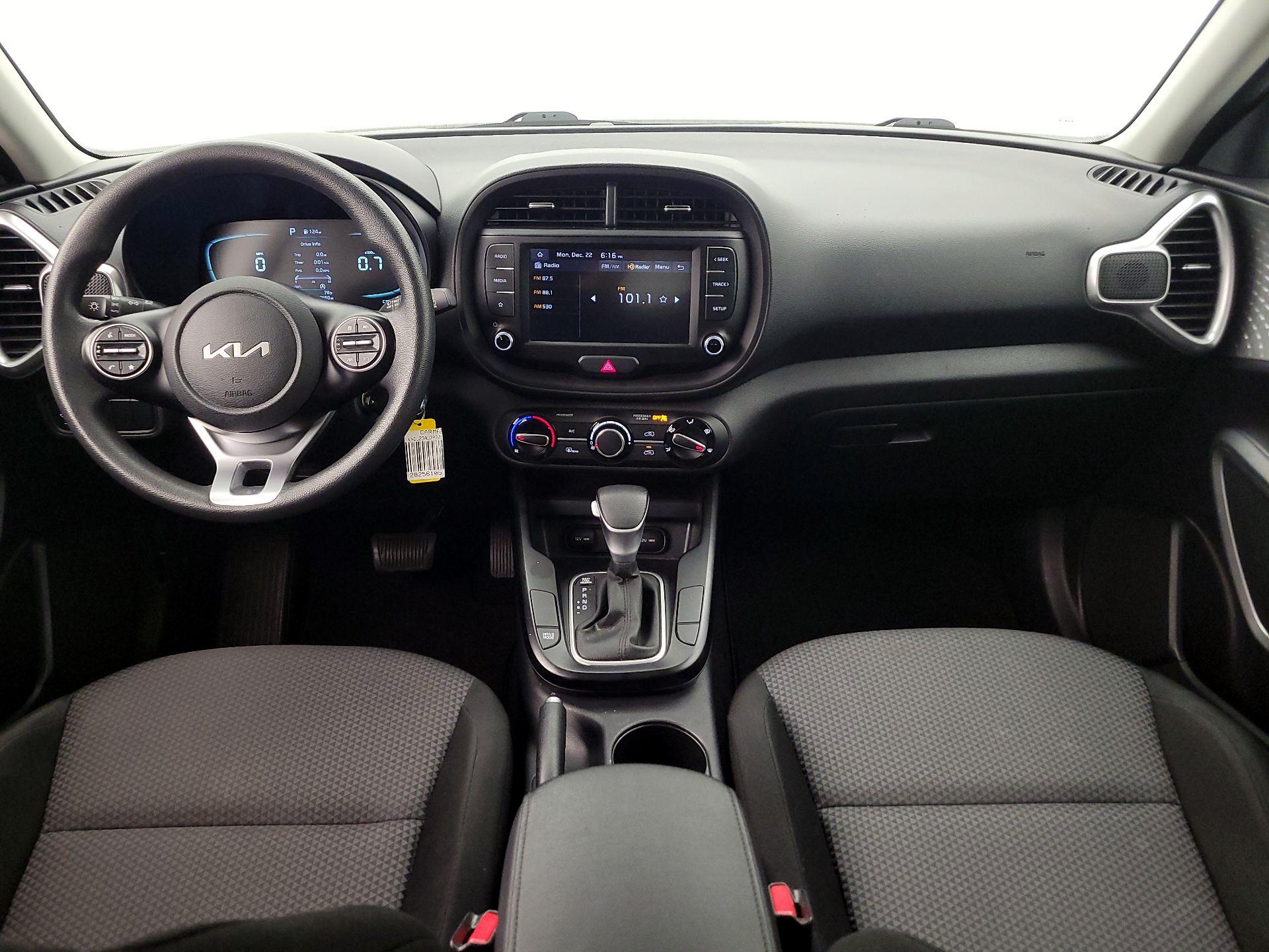 Thumbnail: 2023 Kia Soul - 9