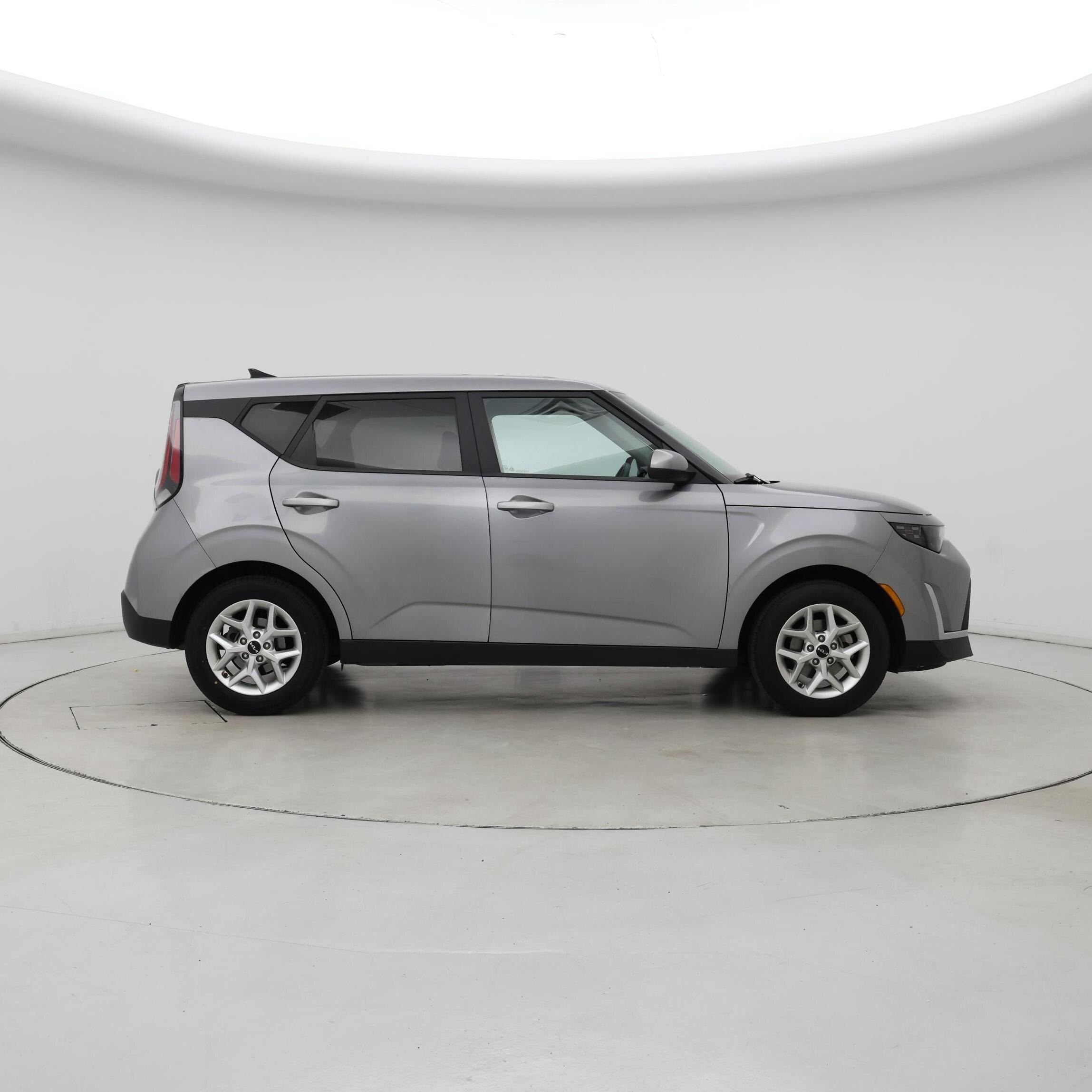 Thumbnail: 2023 Kia Soul - 7