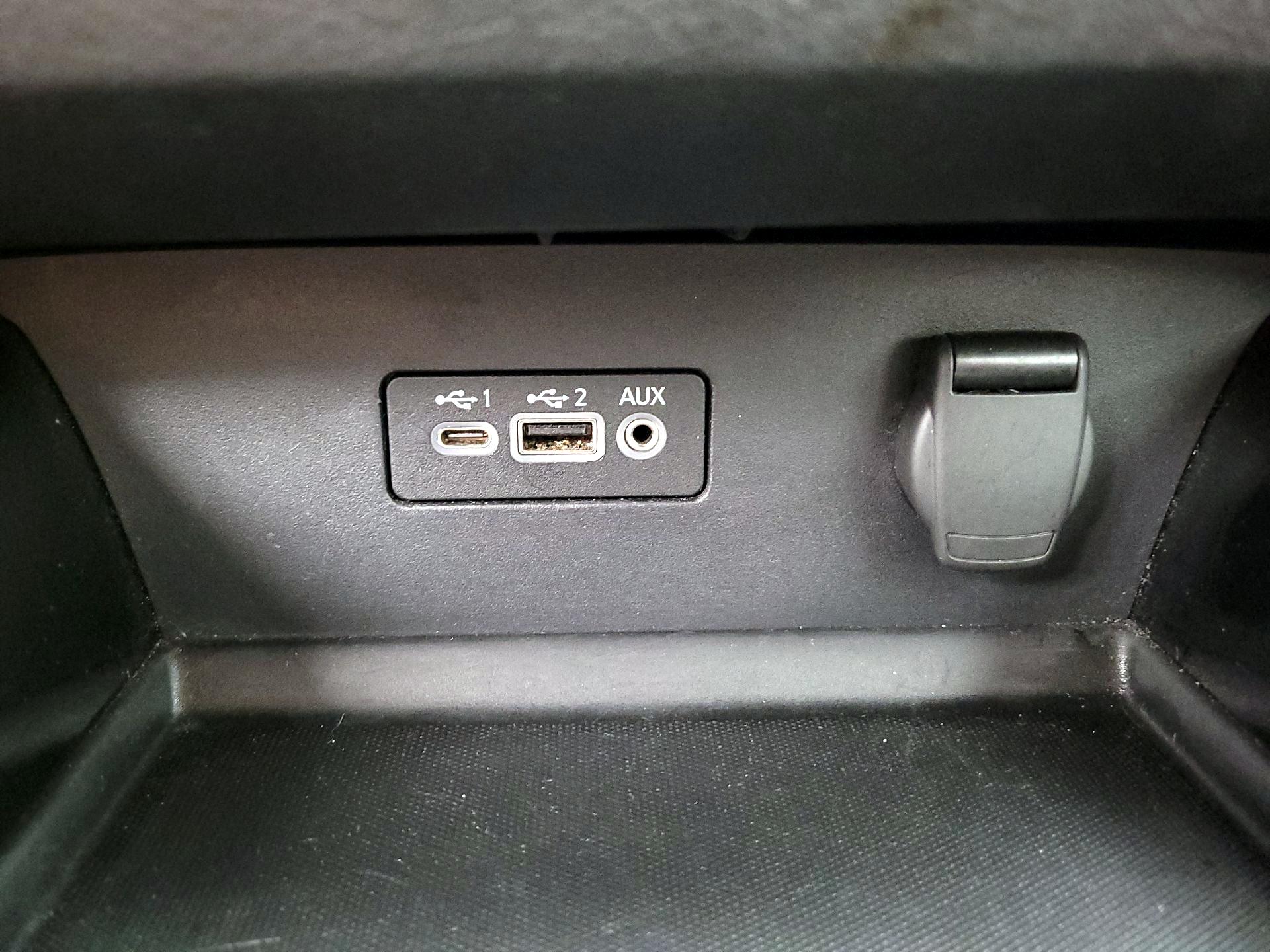 Thumbnail: 2023 Nissan Altima - 18