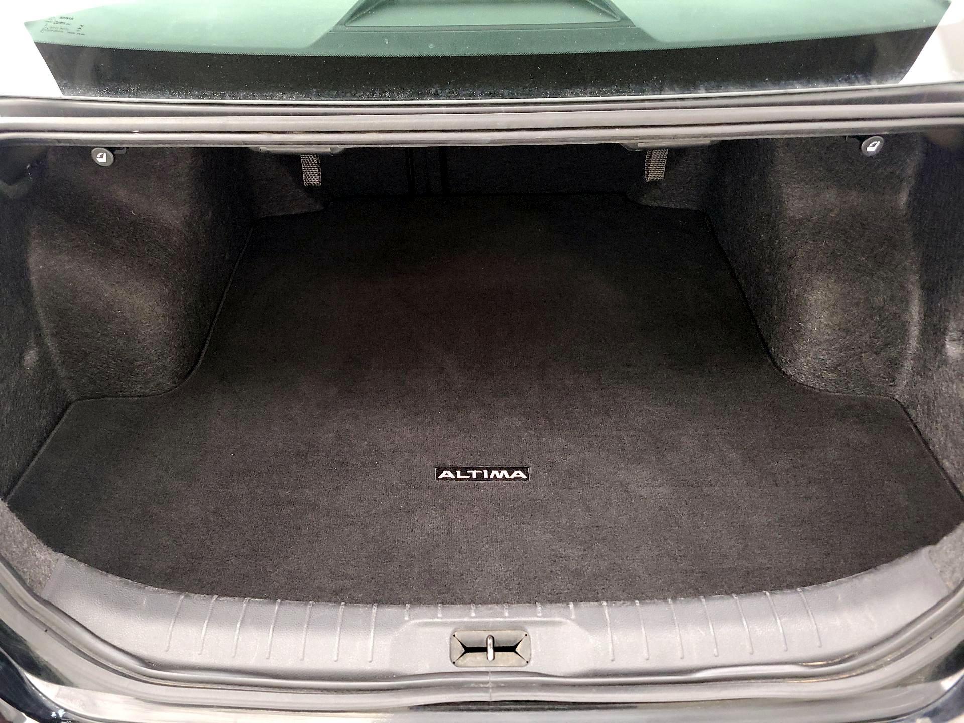 Thumbnail: 2023 Nissan Altima - 20