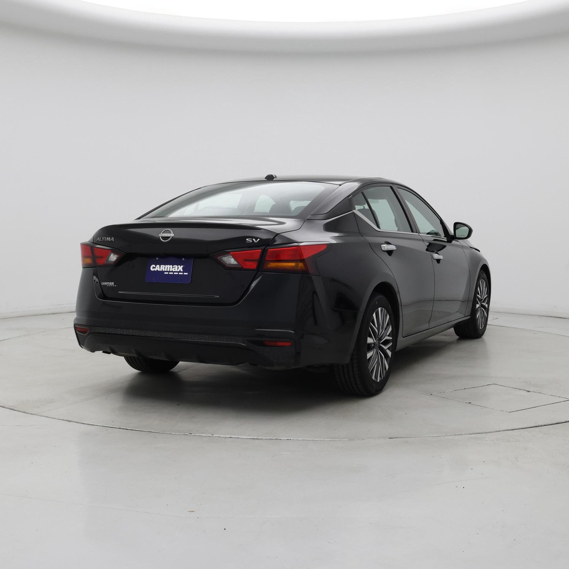 Thumbnail: 2023 Nissan Altima - 8