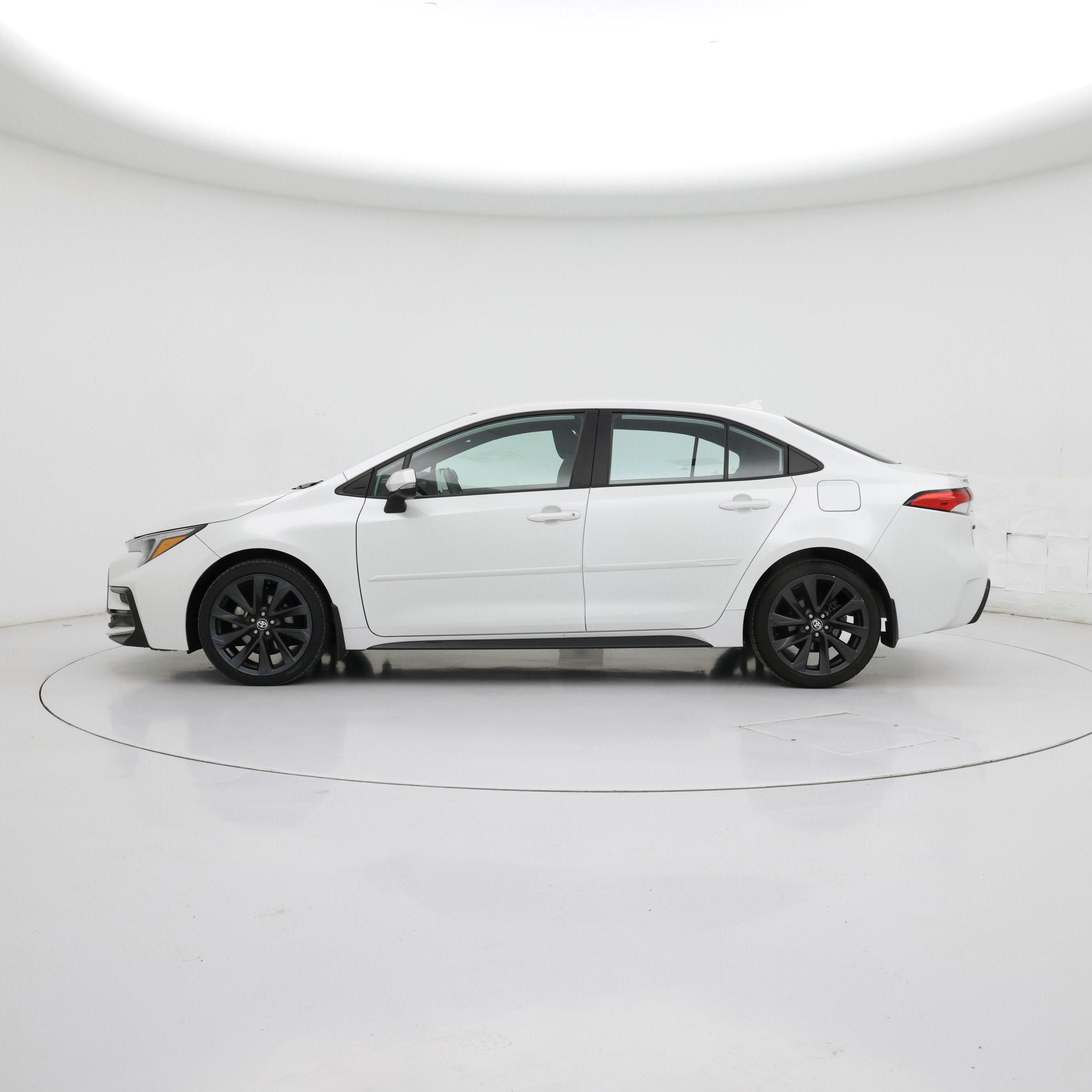 Thumbnail: 2023 Toyota Corolla - 3