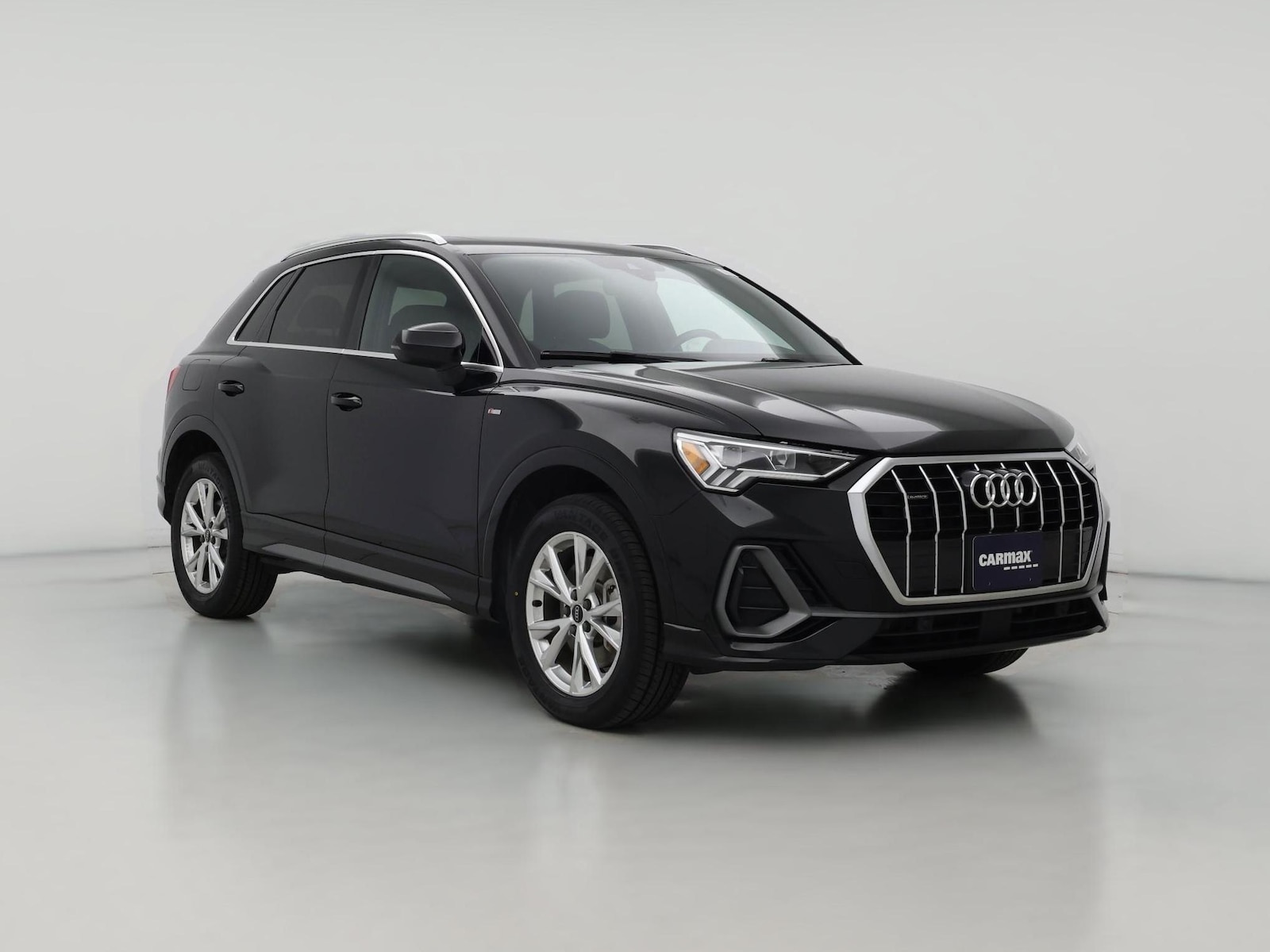 2023 Audi Q3