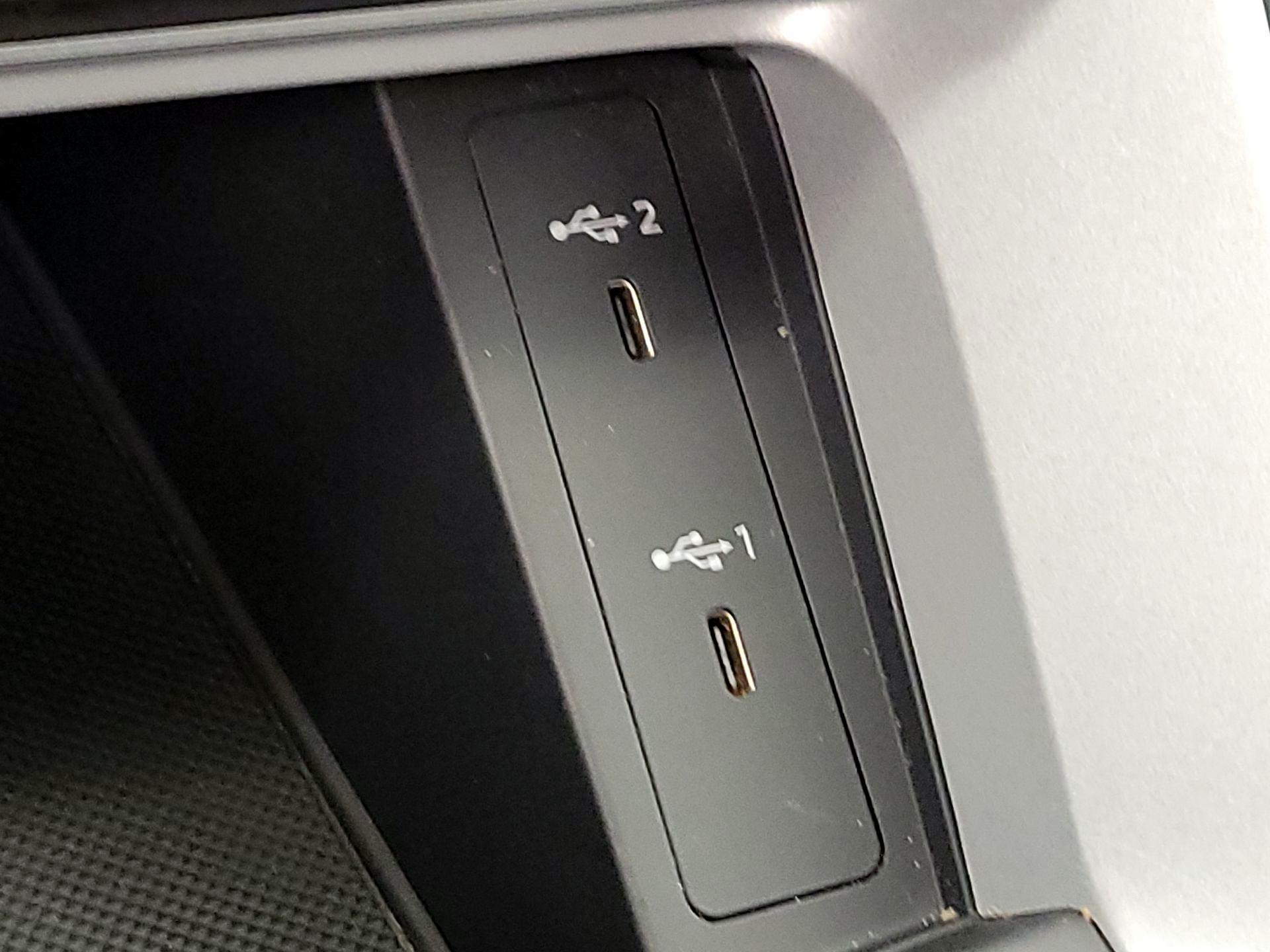 Thumbnail: 2023 Audi Q3 - 18