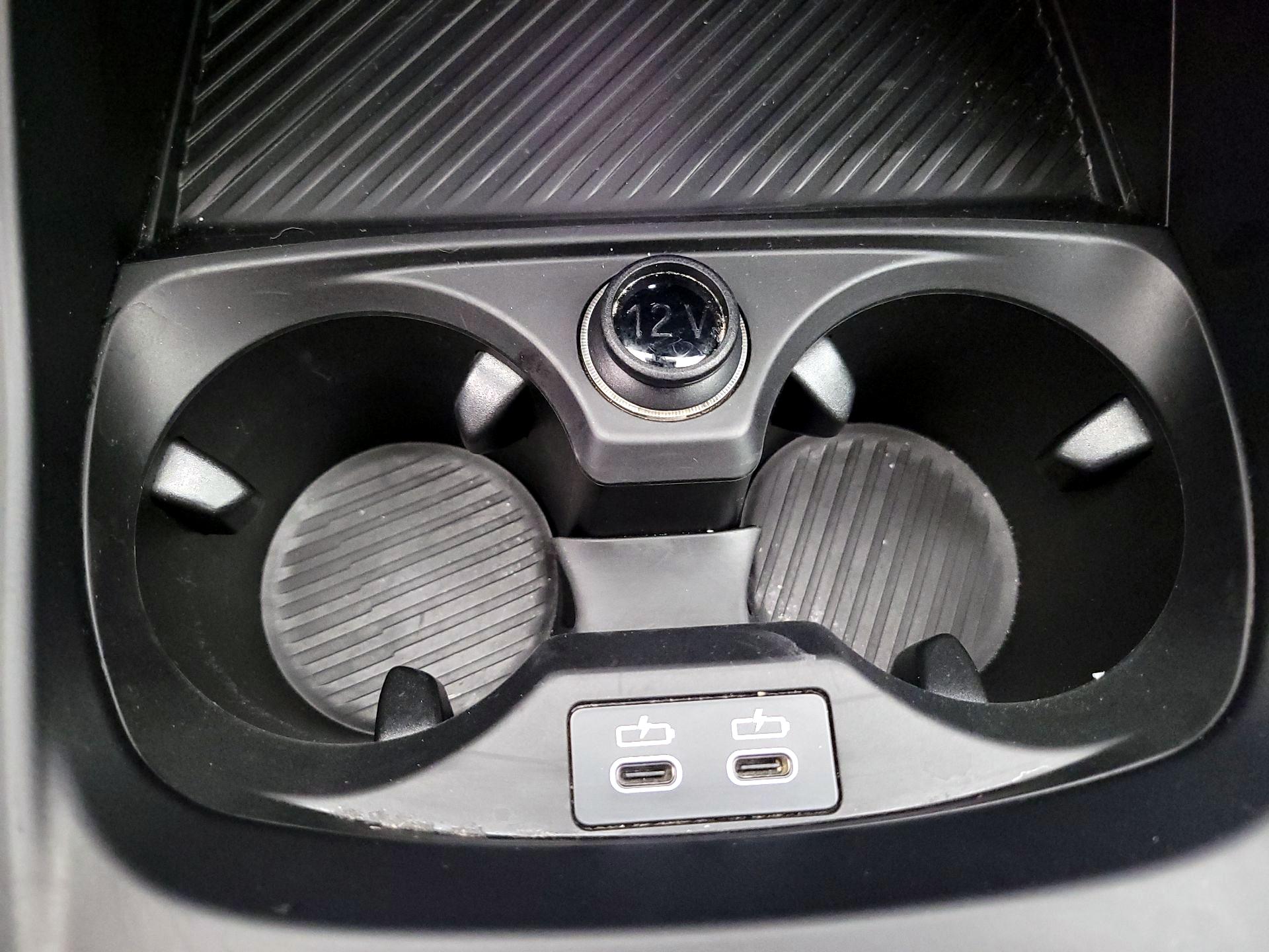 Thumbnail: 2025 BMW 2 Series - 18