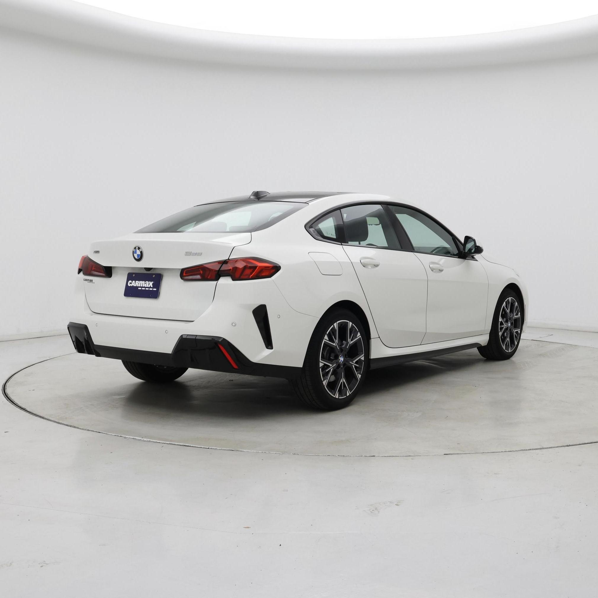 Thumbnail: 2025 BMW 2 Series - 8