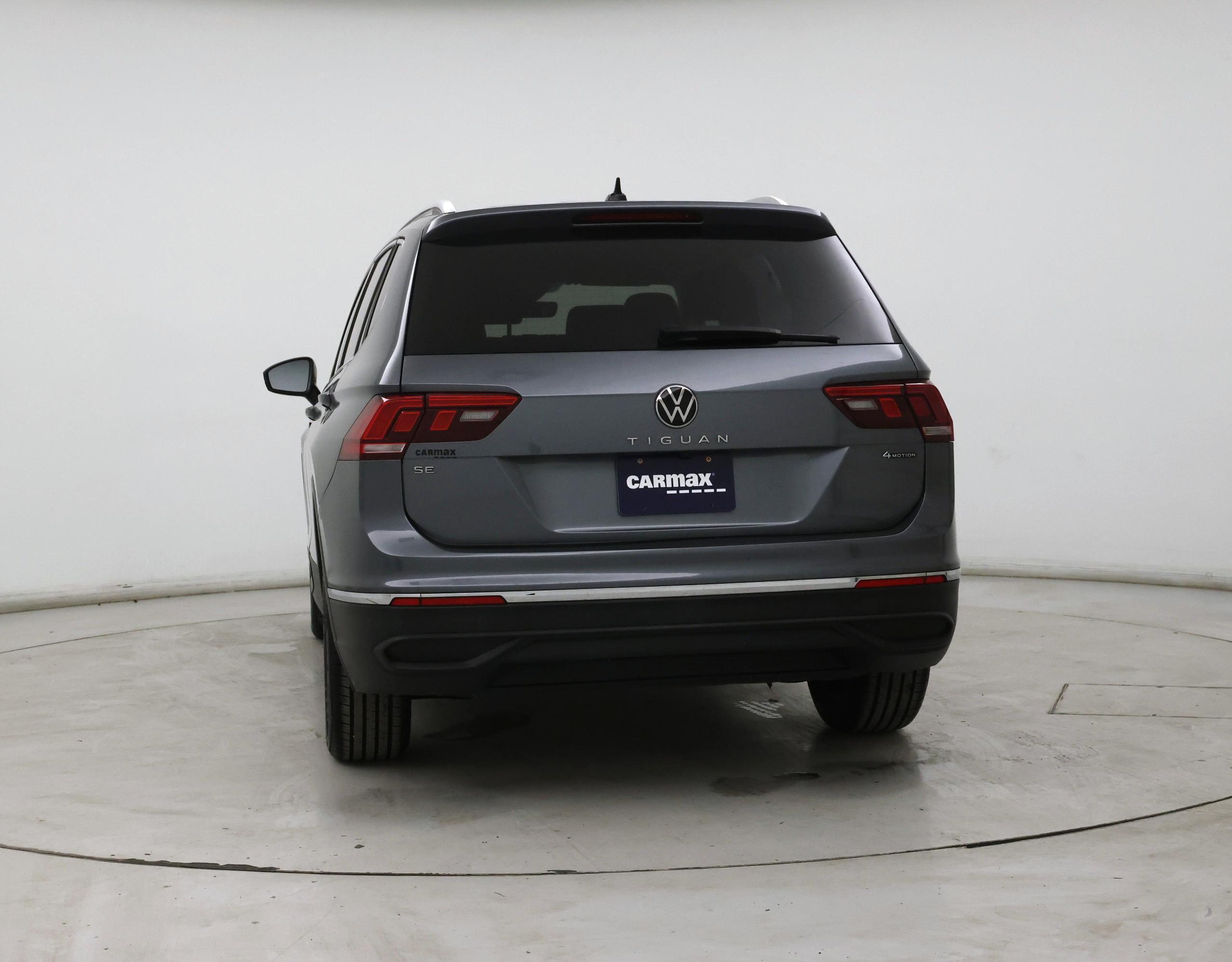 Thumbnail: 2022 Volkswagen Tiguan - 6