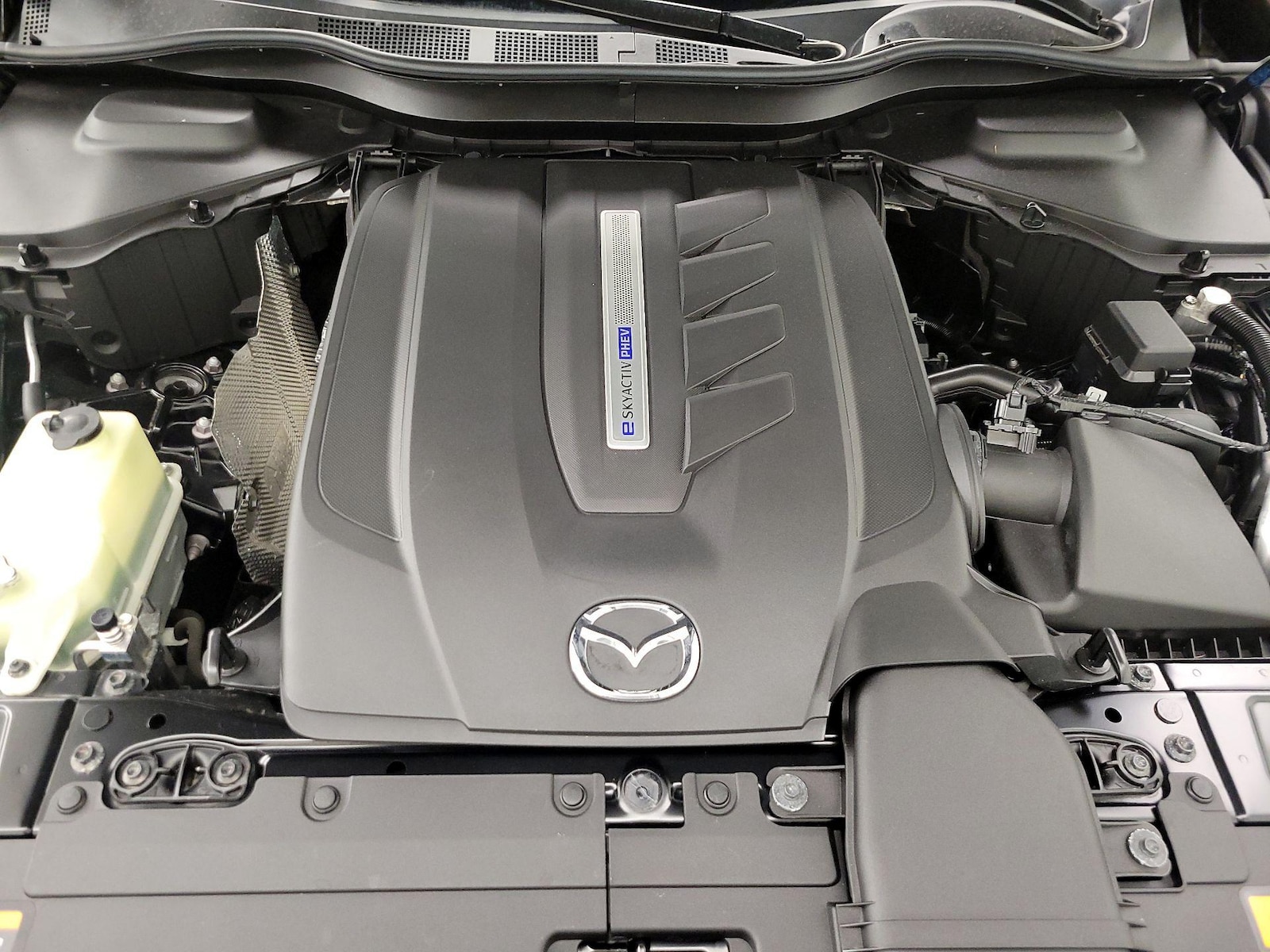 2024 Mazda CX-90 Premium Package - Photo 25