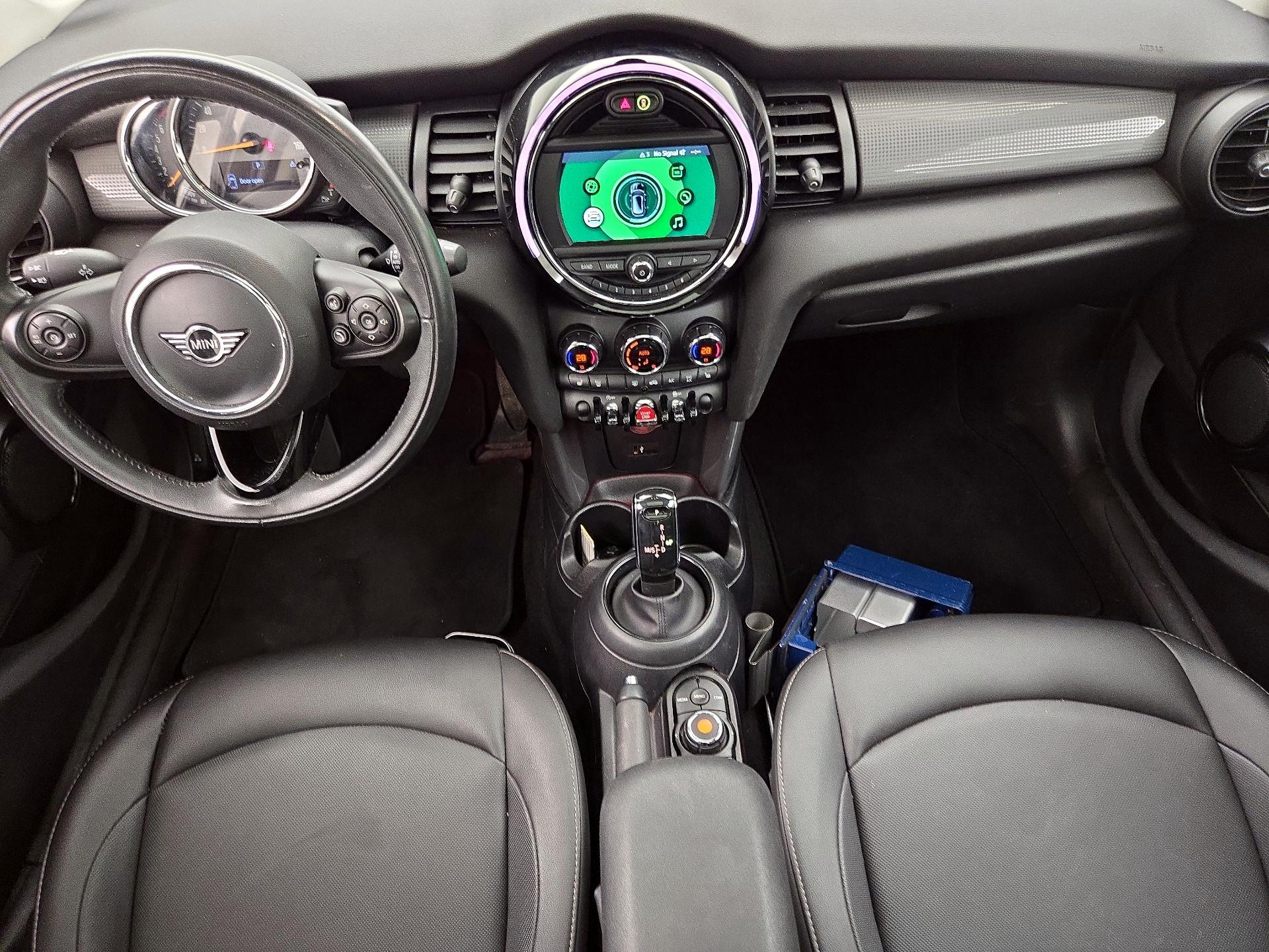 Thumbnail: 2020 MINI Cooper Hardtop - 9