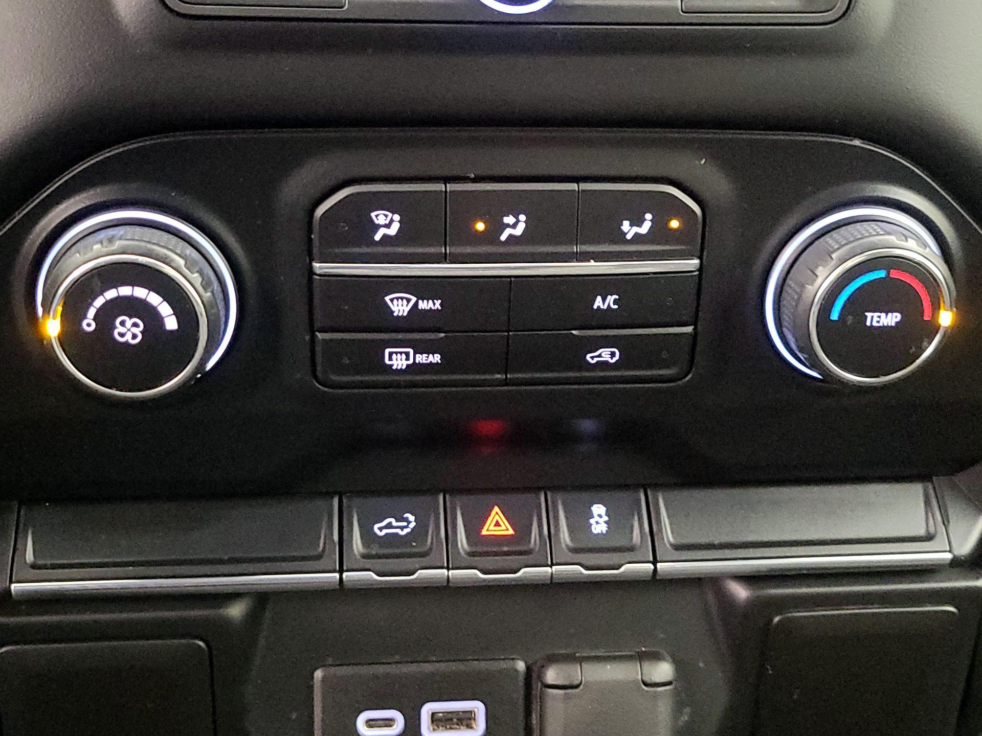 Thumbnail: 2021 Chevrolet Silverado 1500 - 16