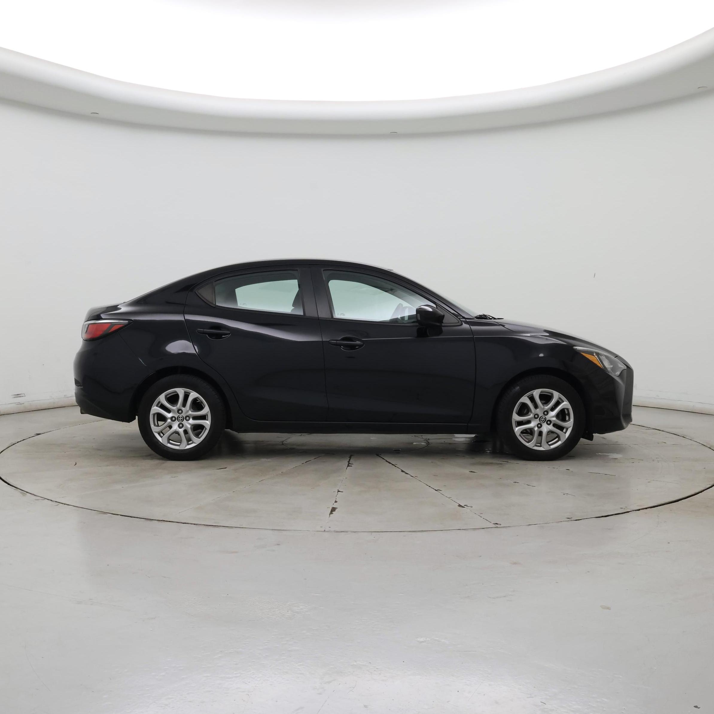 Thumbnail: 2016 Scion iA - 7