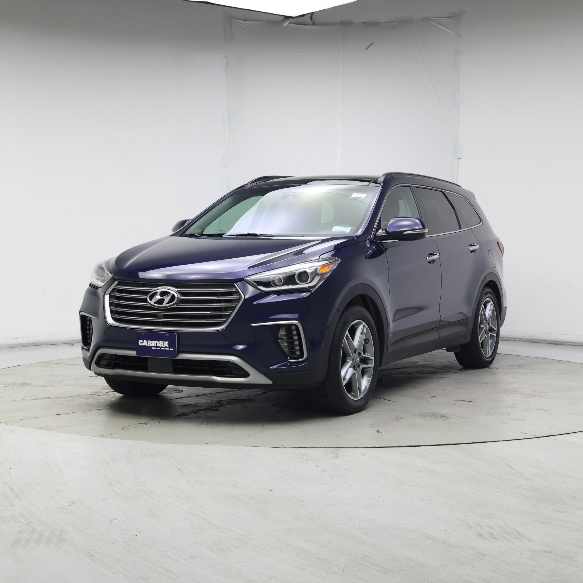 Thumbnail: 2017 Hyundai Santa Fe - 4
