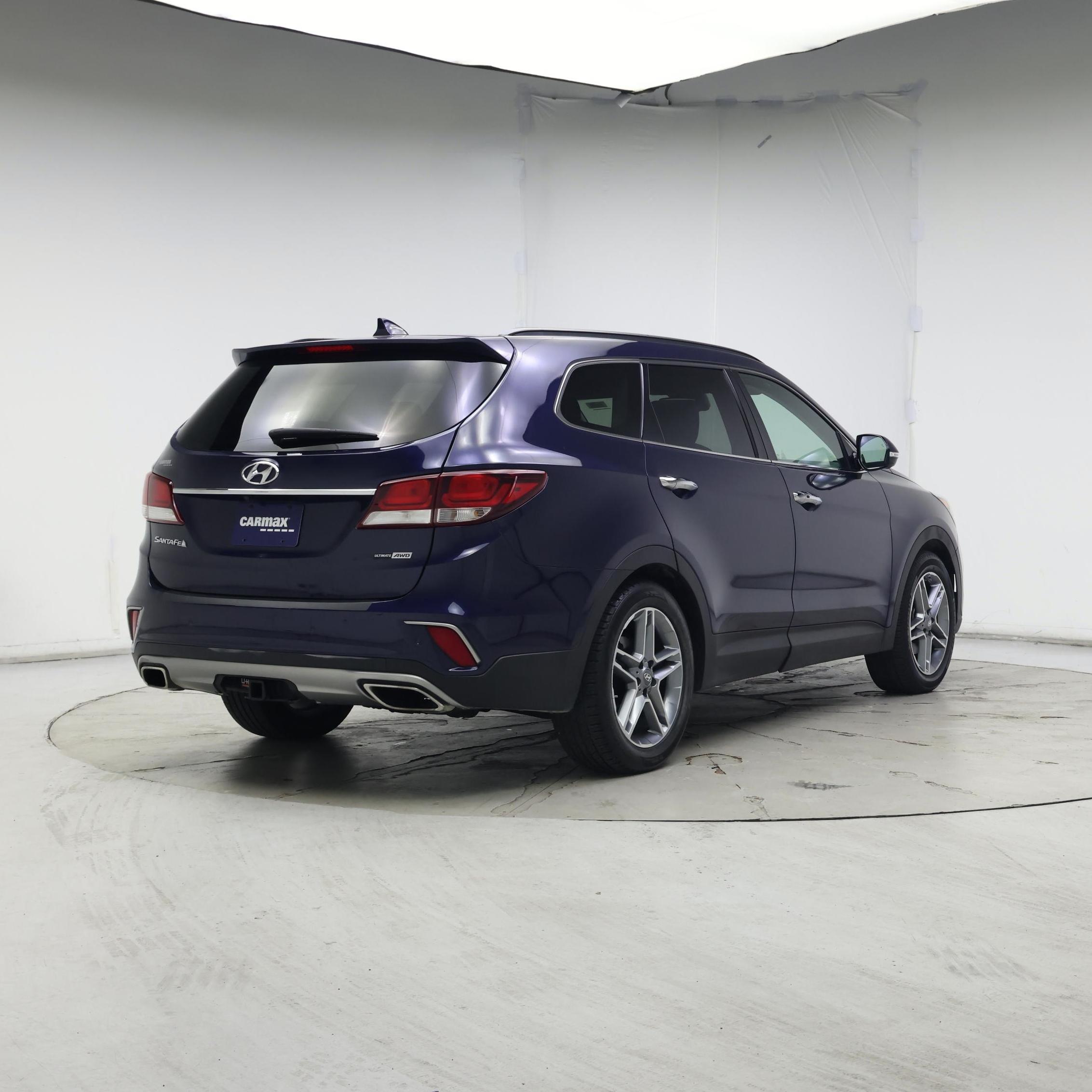 Thumbnail: 2017 Hyundai Santa Fe - 8