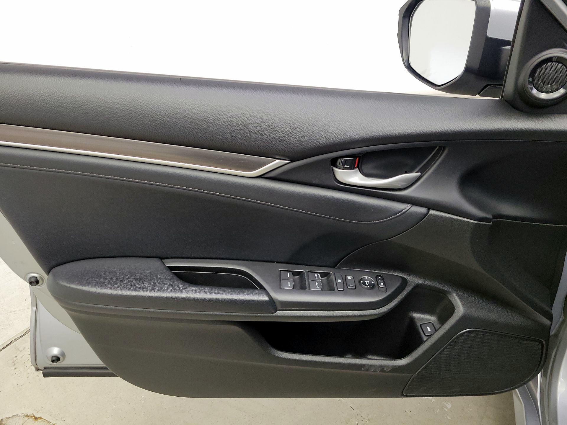 Thumbnail: 2021 Honda Civic - 12