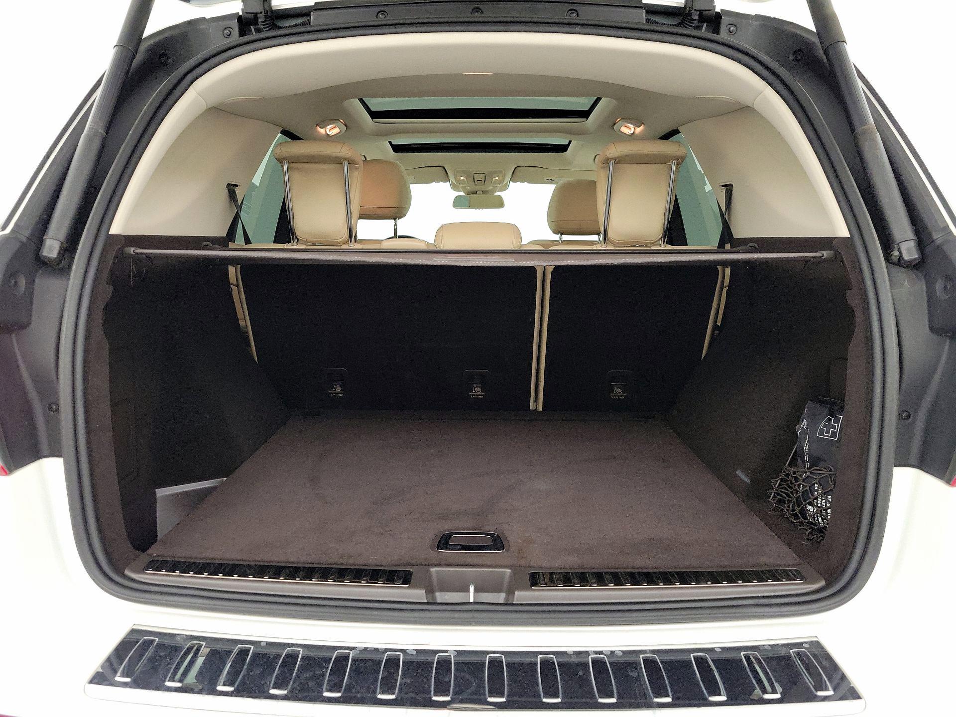 Thumbnail: 2017 Mercedes-Benz GLE - 20