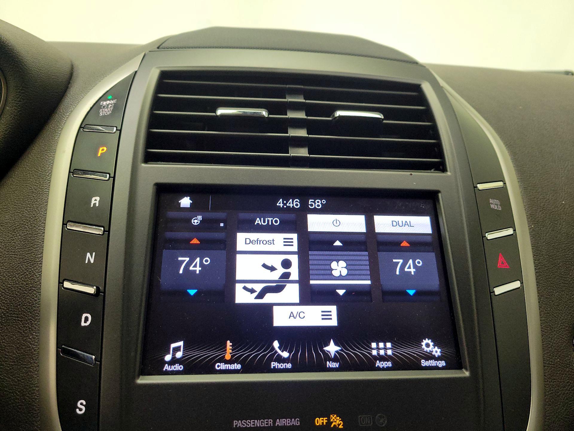 Thumbnail: 2017 Lincoln MKC - 13