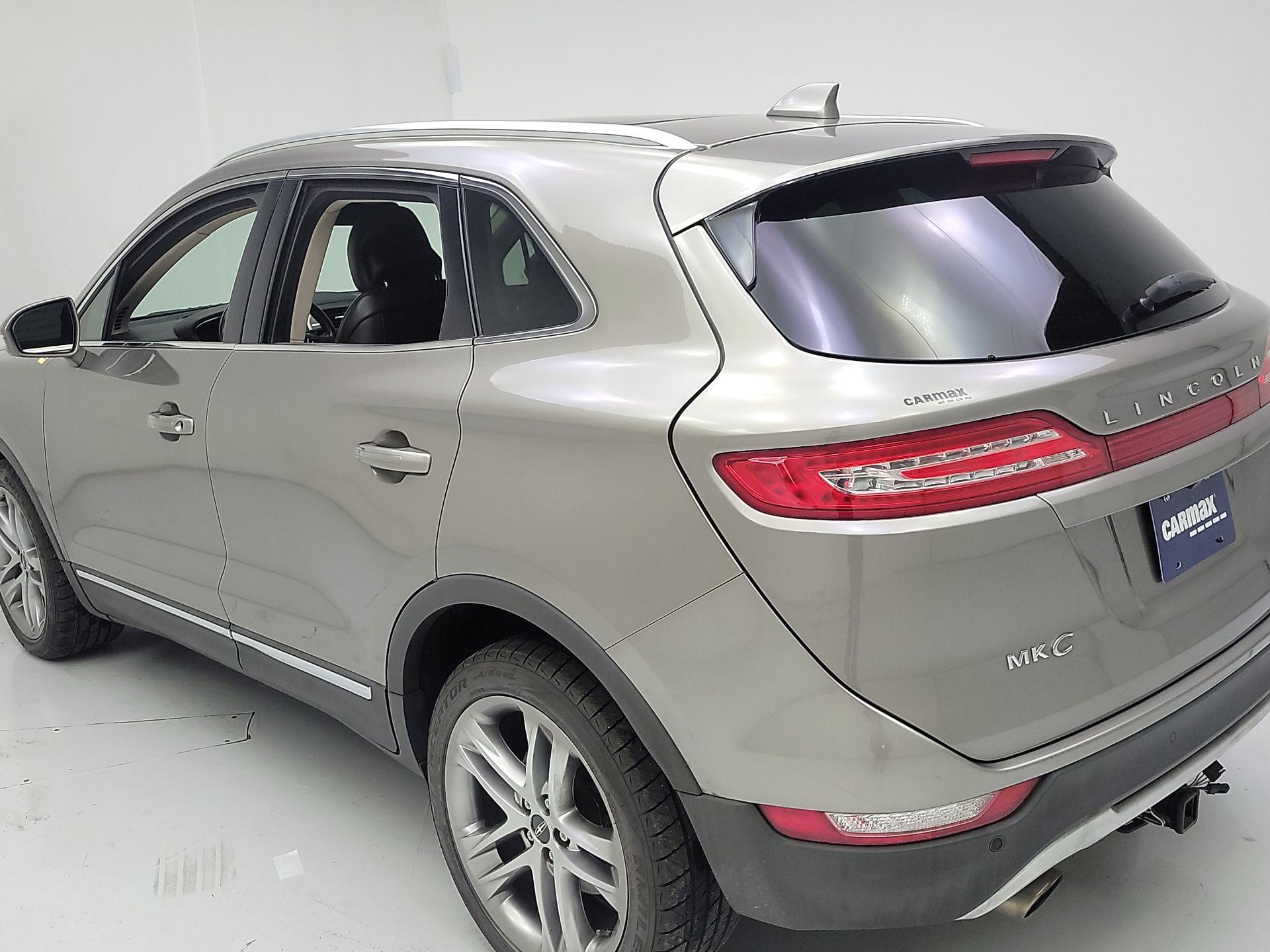 Thumbnail: 2017 Lincoln MKC - 7