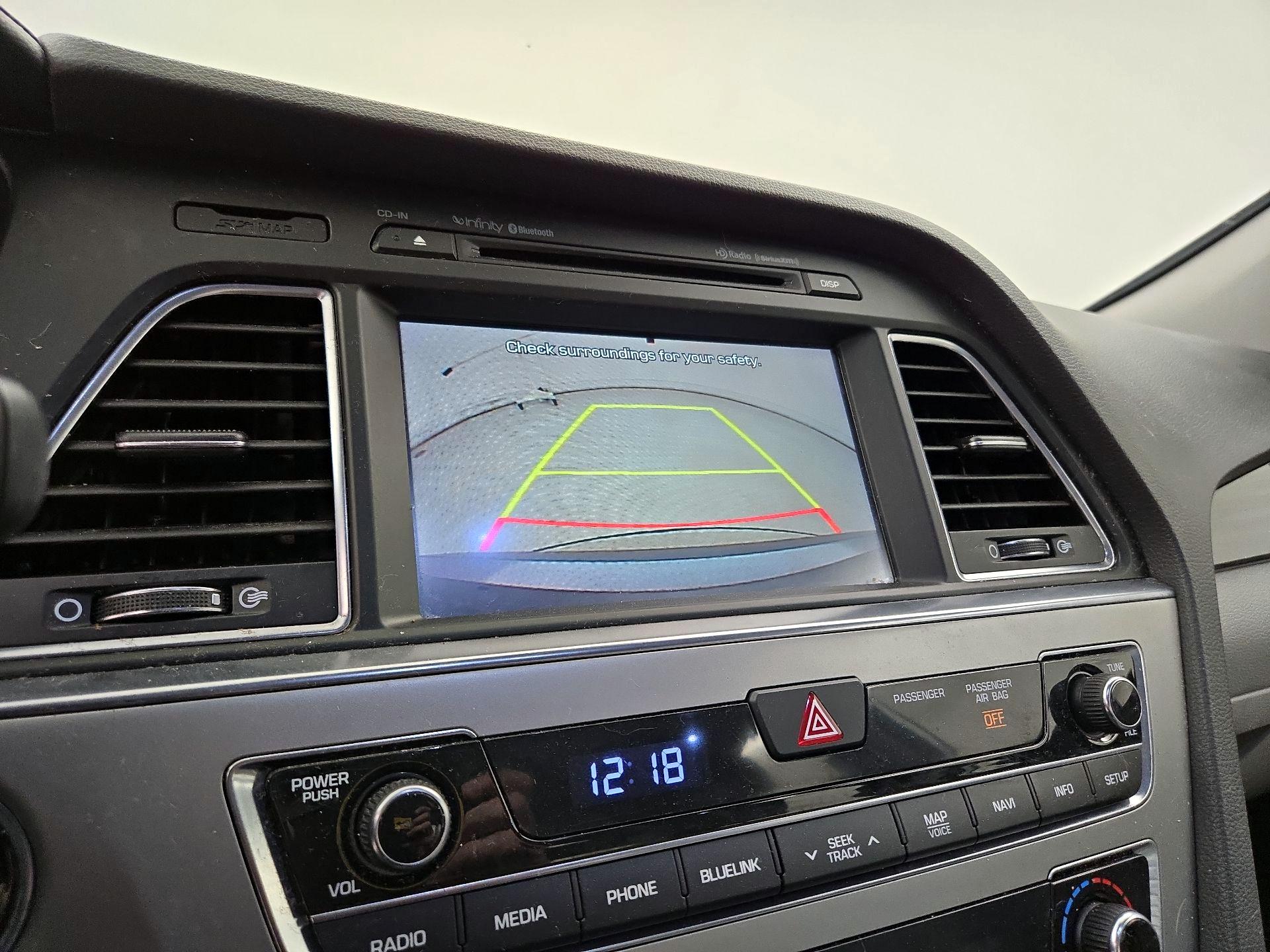 Thumbnail: 2016 Hyundai Sonata - 15