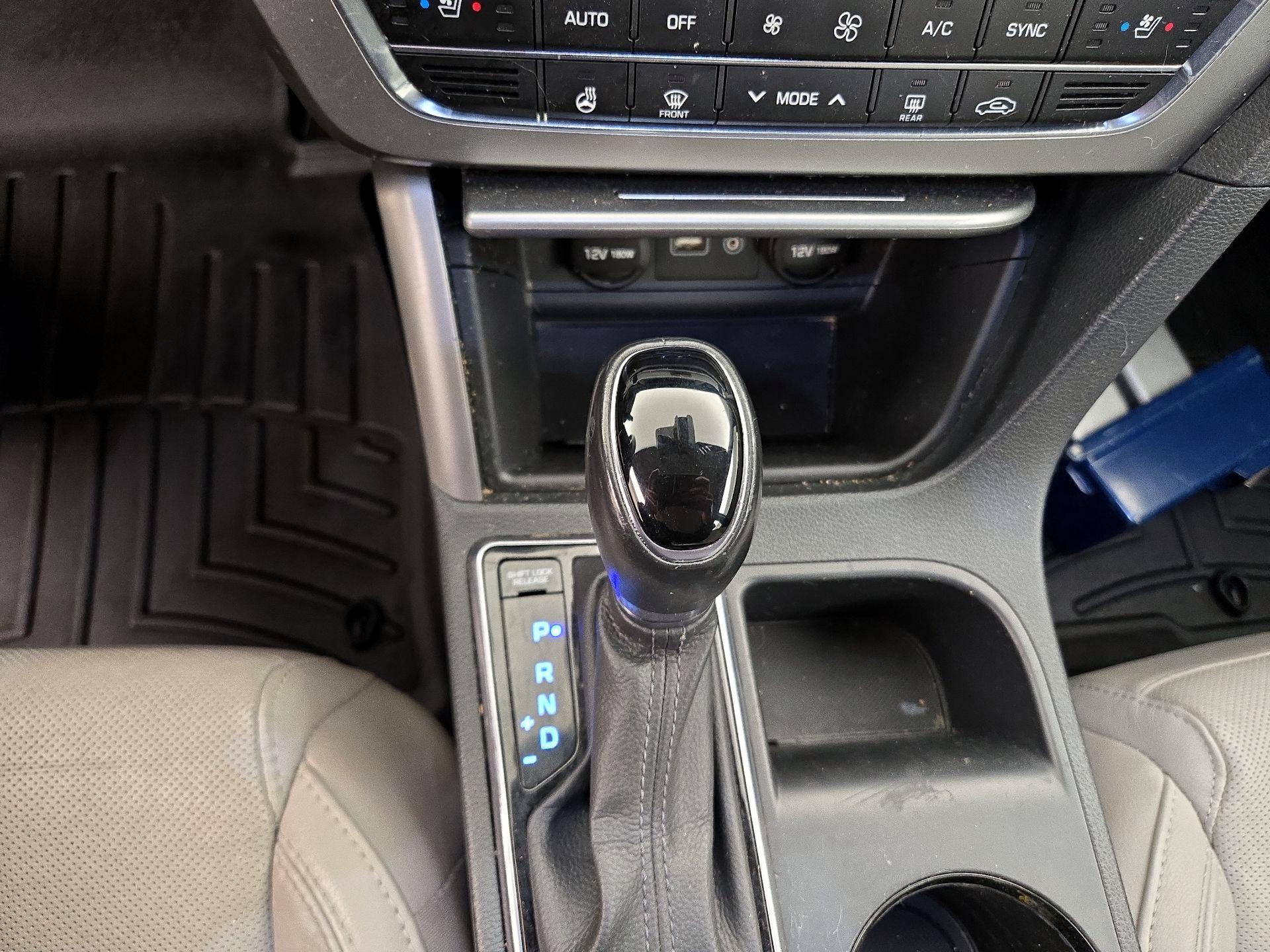 Thumbnail: 2016 Hyundai Sonata - 18