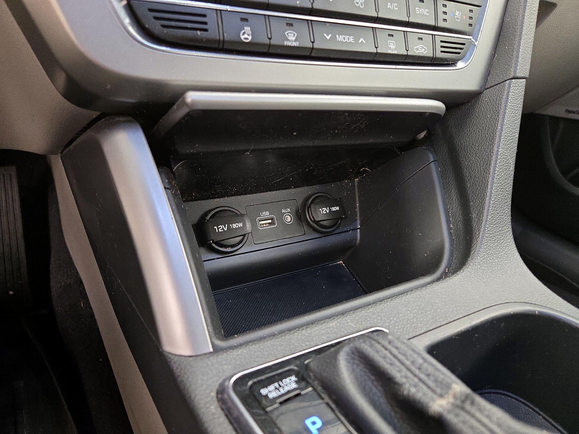 Thumbnail: 2016 Hyundai Sonata - 19