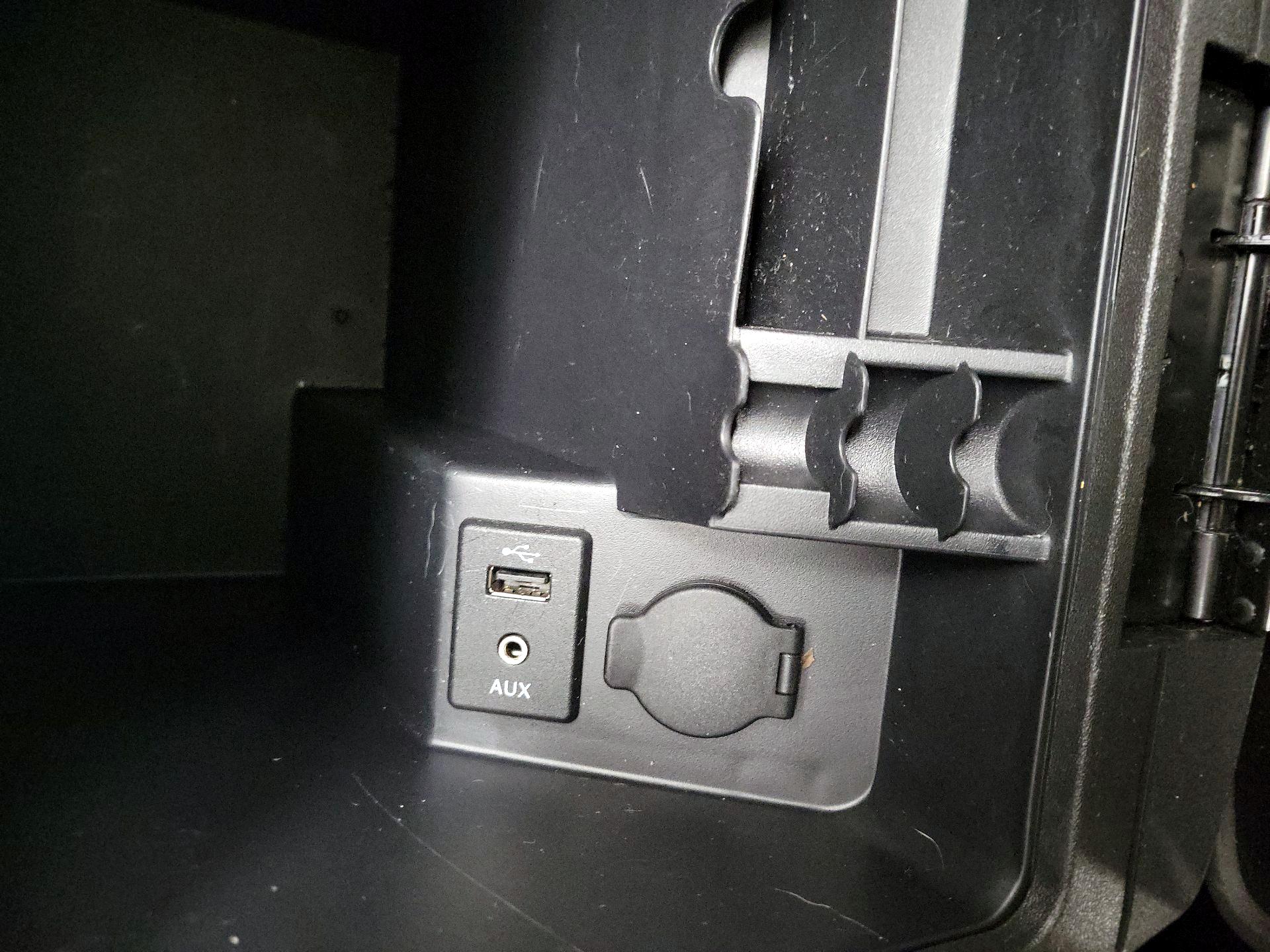 Thumbnail: 2016 Nissan Frontier - 19