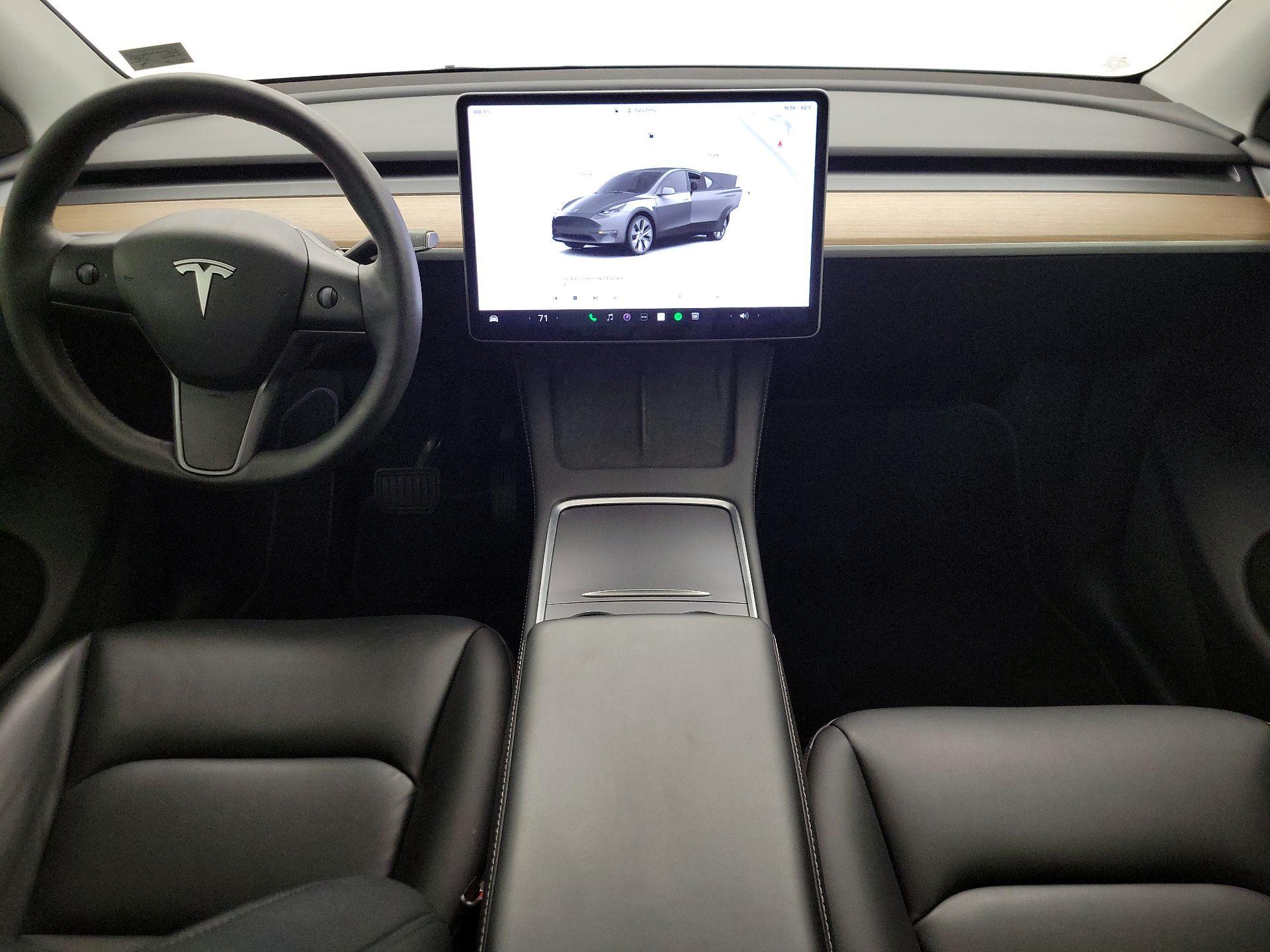 Thumbnail: 2024 Tesla Model Y - 9