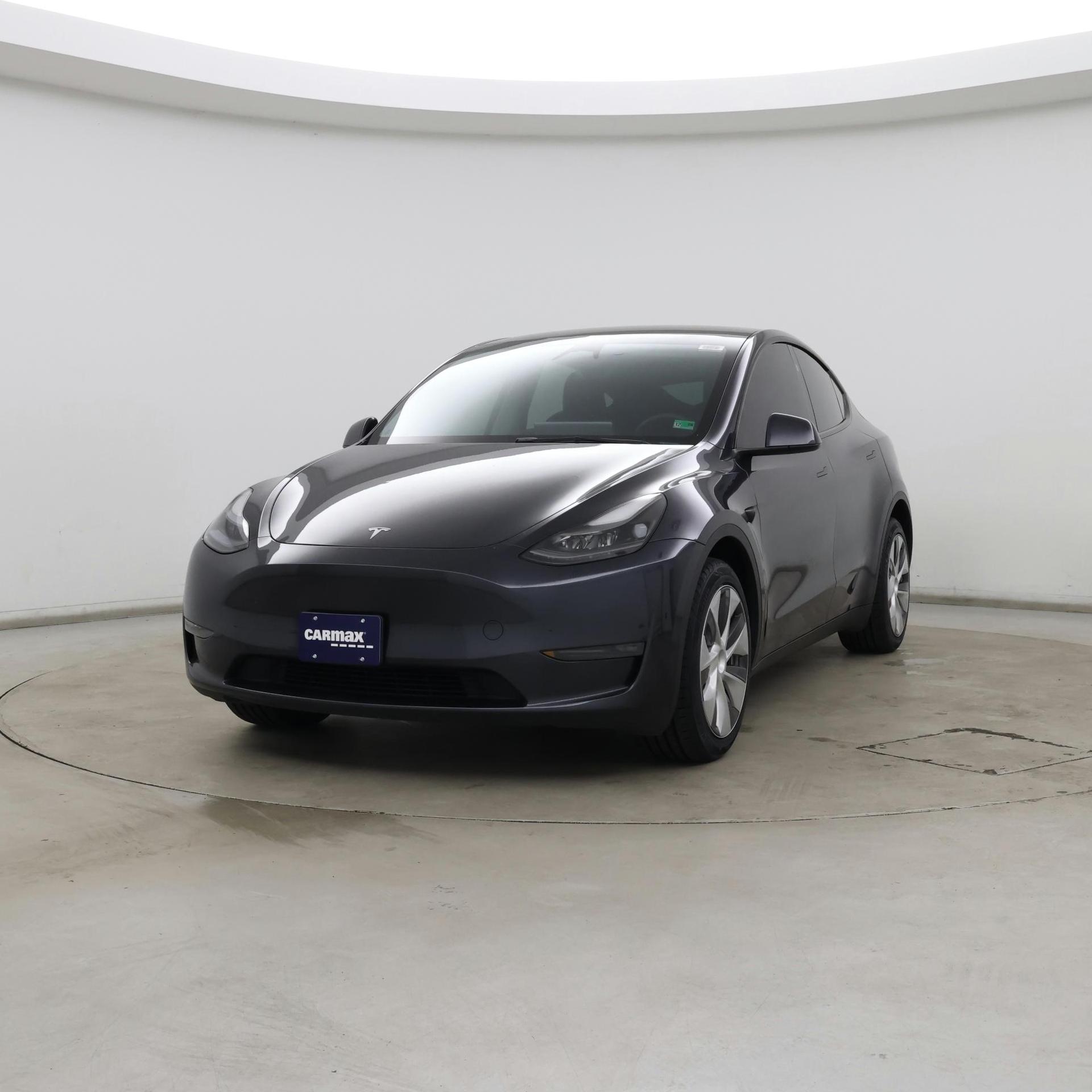 Thumbnail: 2024 Tesla Model Y - 4