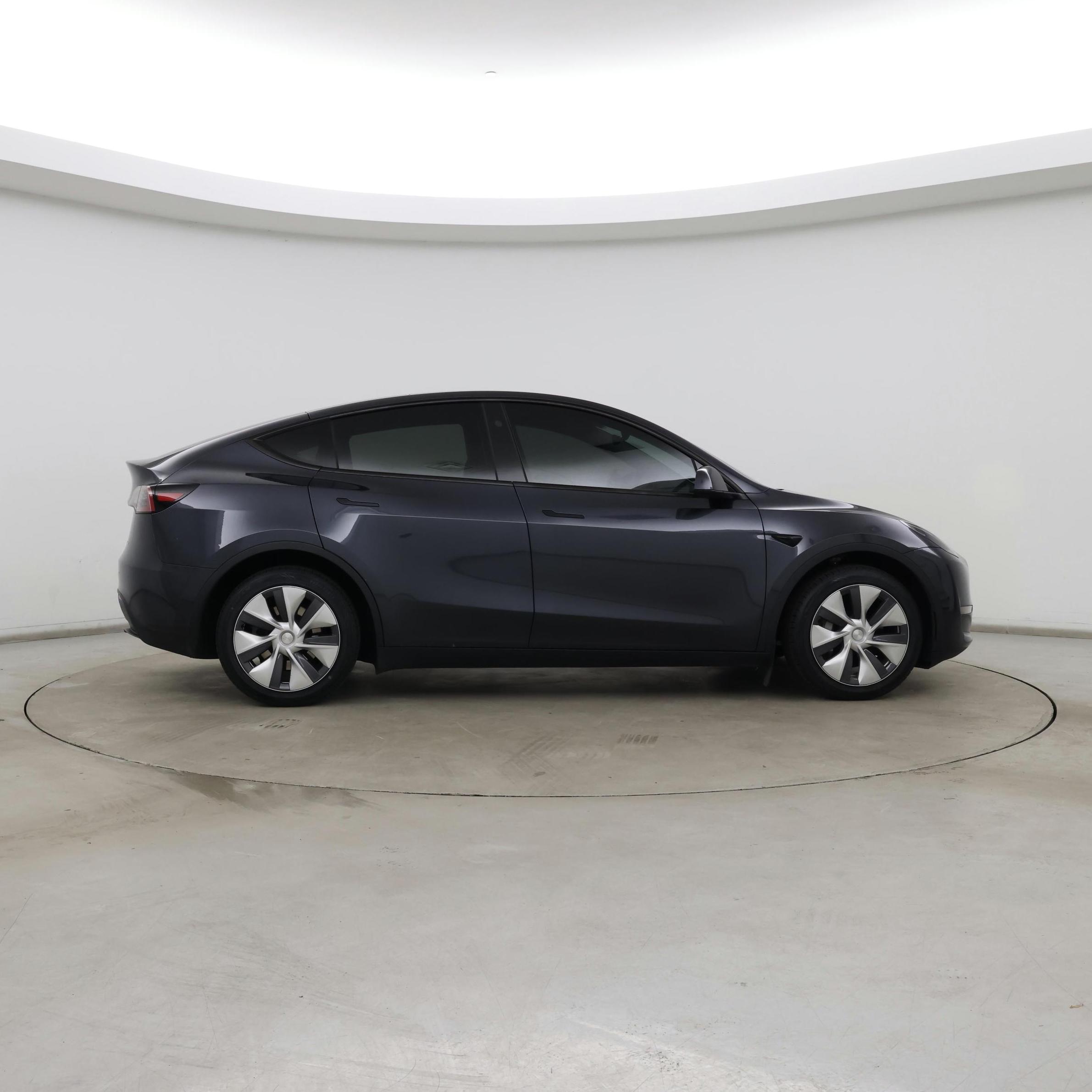 Thumbnail: 2024 Tesla Model Y - 7