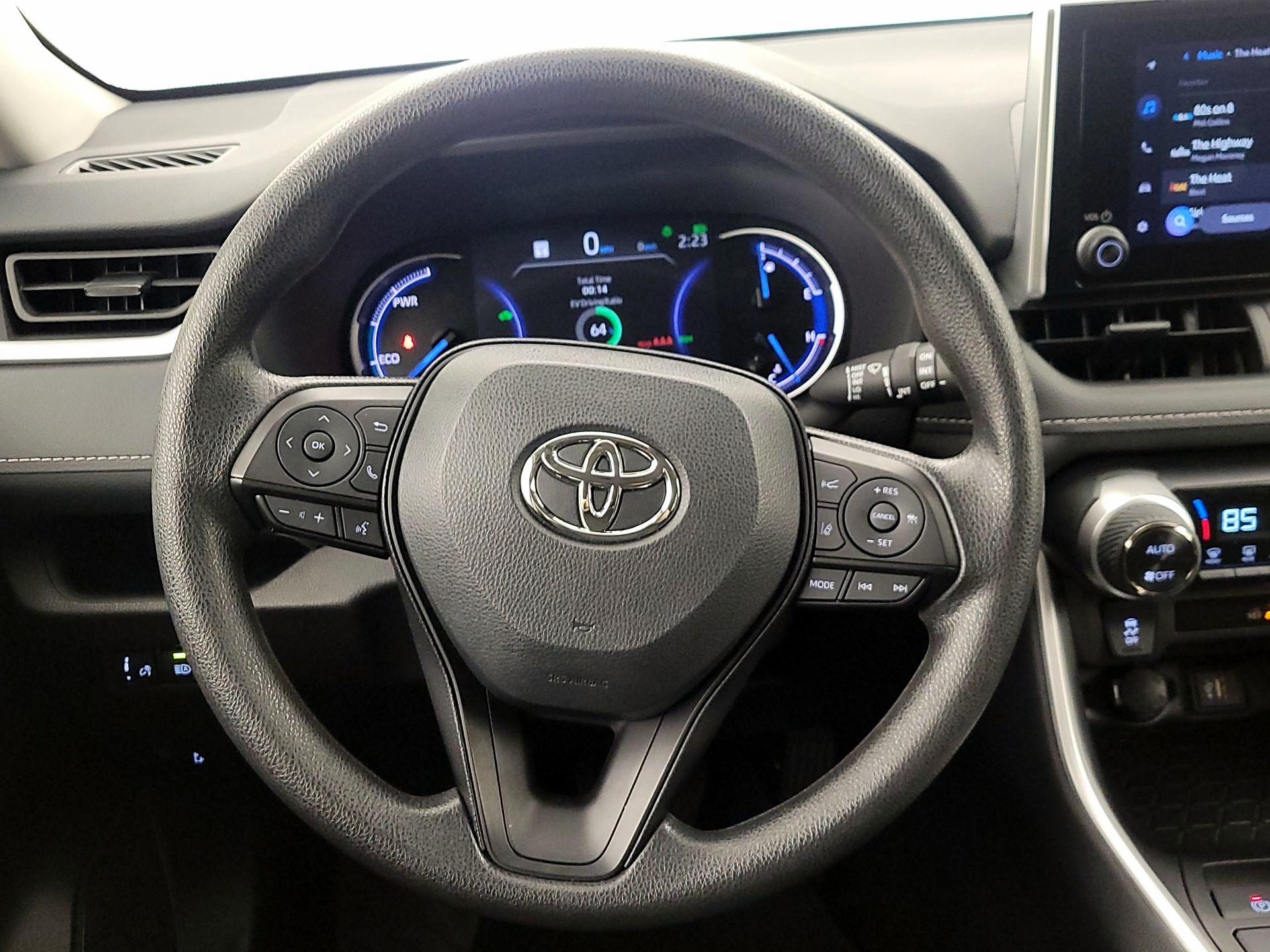 Thumbnail: 2024 Toyota RAV4 - 10