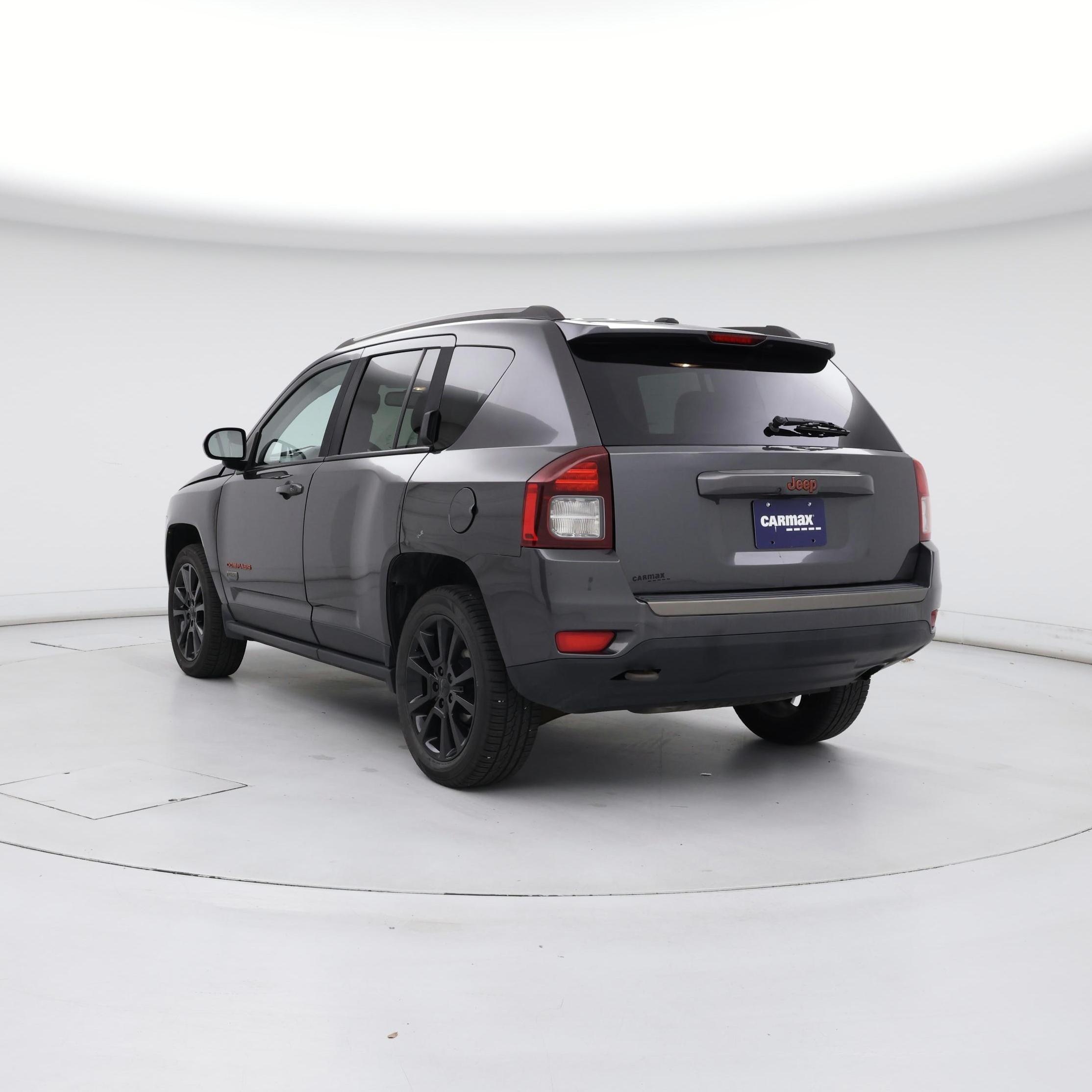 Thumbnail: 2016 Jeep Compass - 2