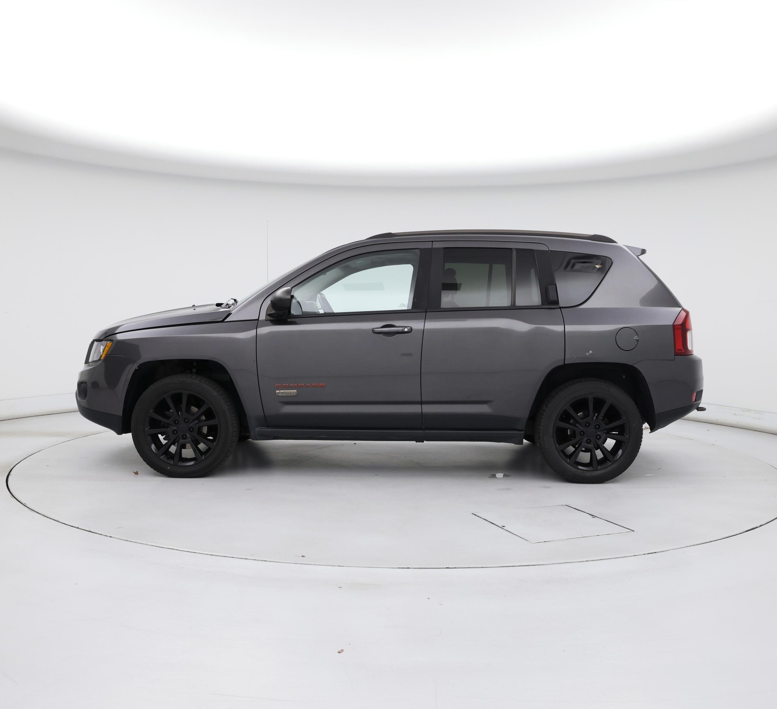 Thumbnail: 2016 Jeep Compass - 3