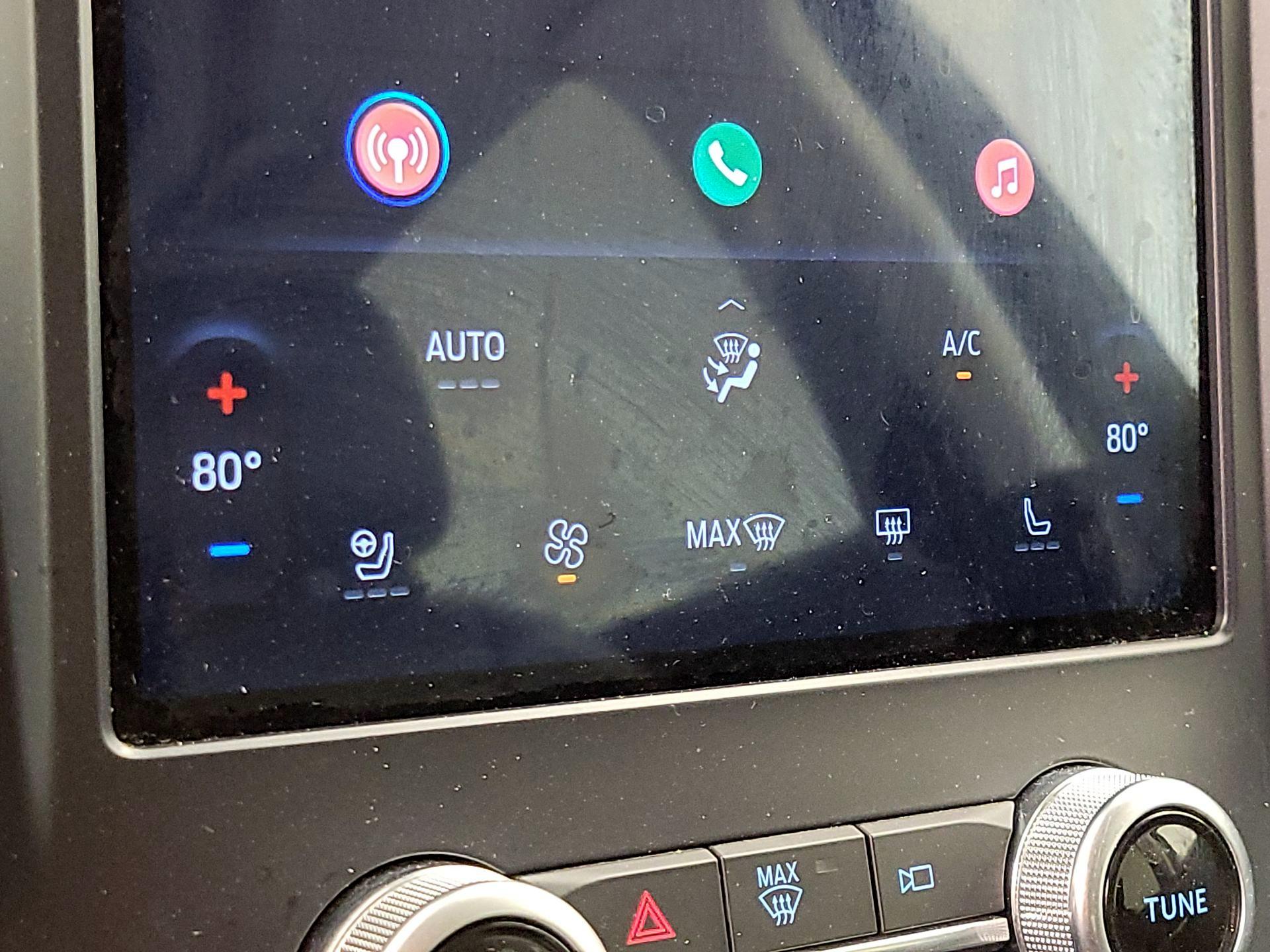 Thumbnail: 2022 Ford Edge - 16