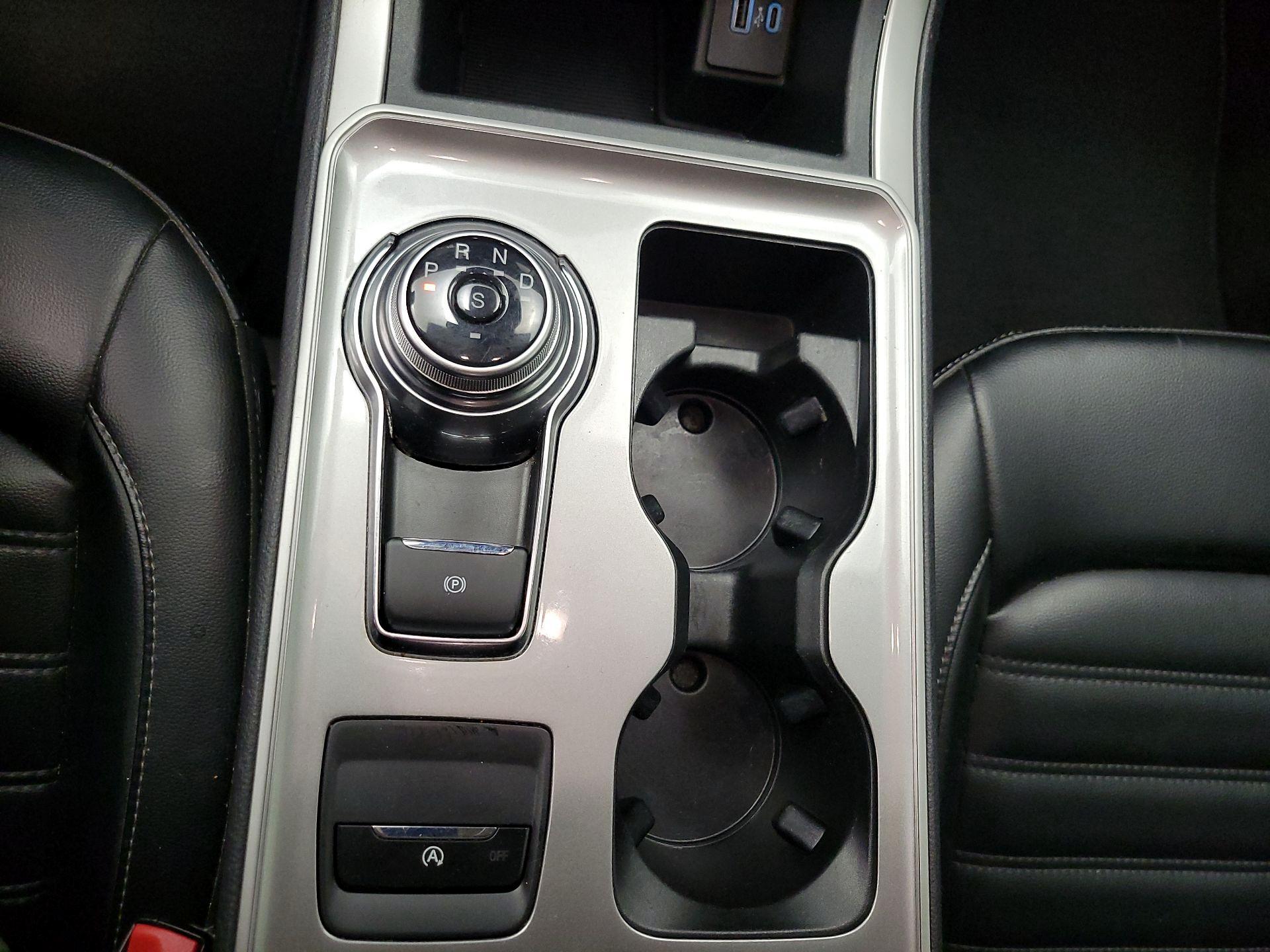 Thumbnail: 2023 Ford Edge - 17